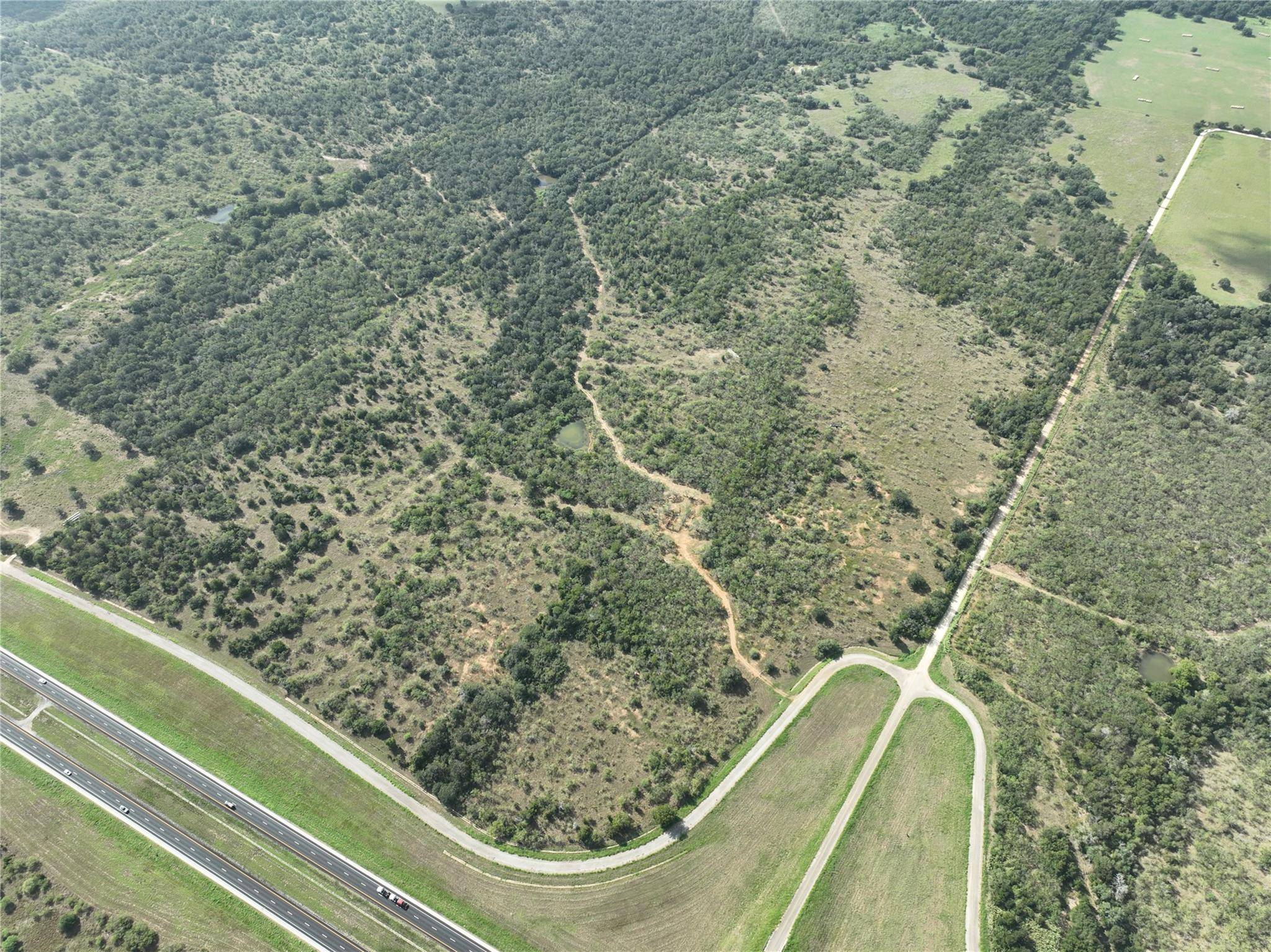 TBD Lot 7 CR 424 RD, Waelder, TX 78629
