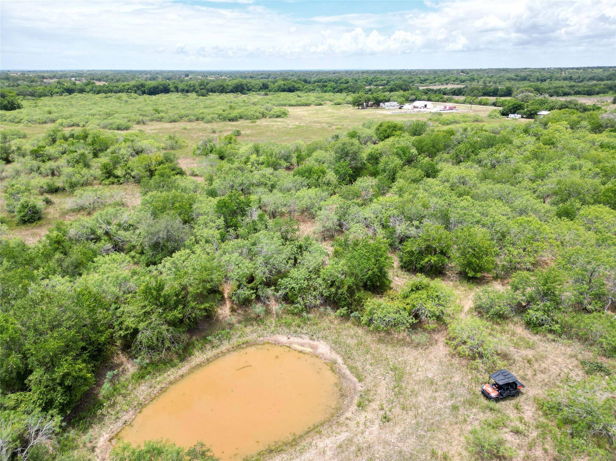 000 FM 671, Luling, TX 78648