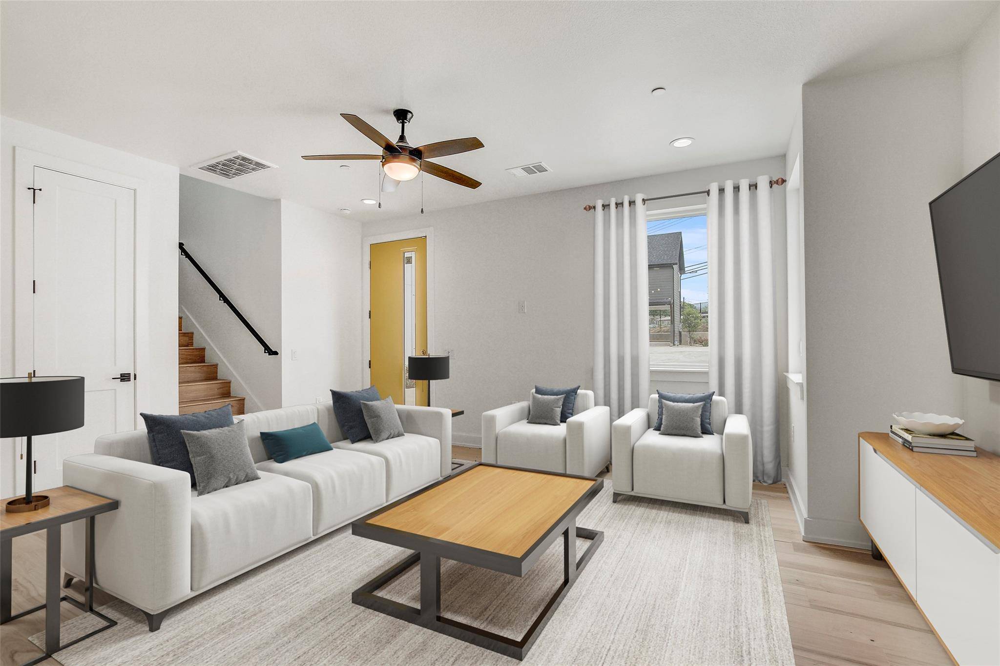 4127 E 12th ST #8, Austin, TX 78721