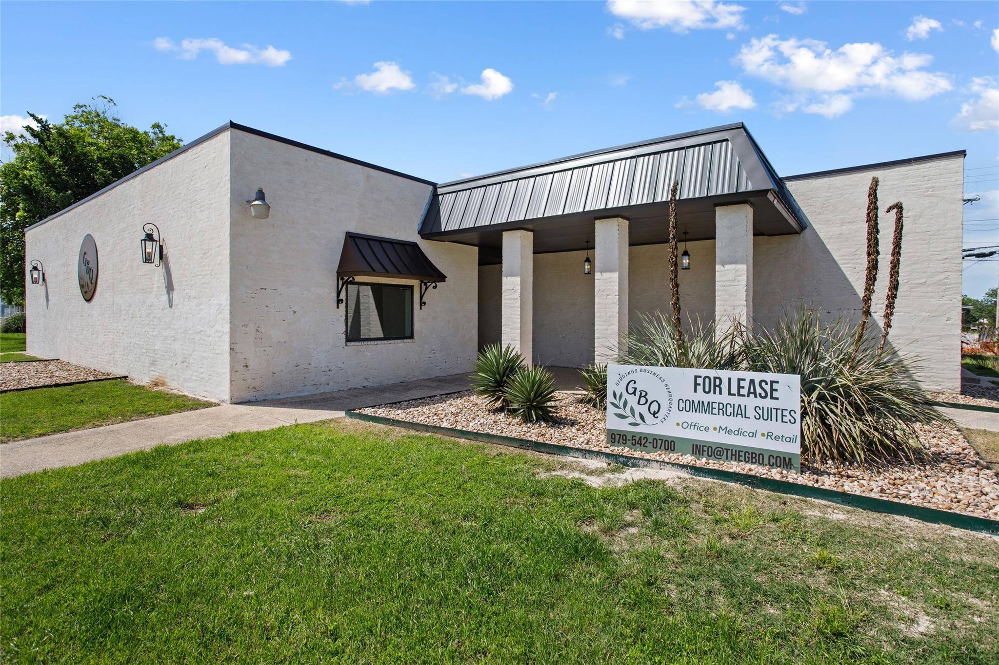 189 S Manse Ave #A3 - East Wing, Giddings, TX 78942