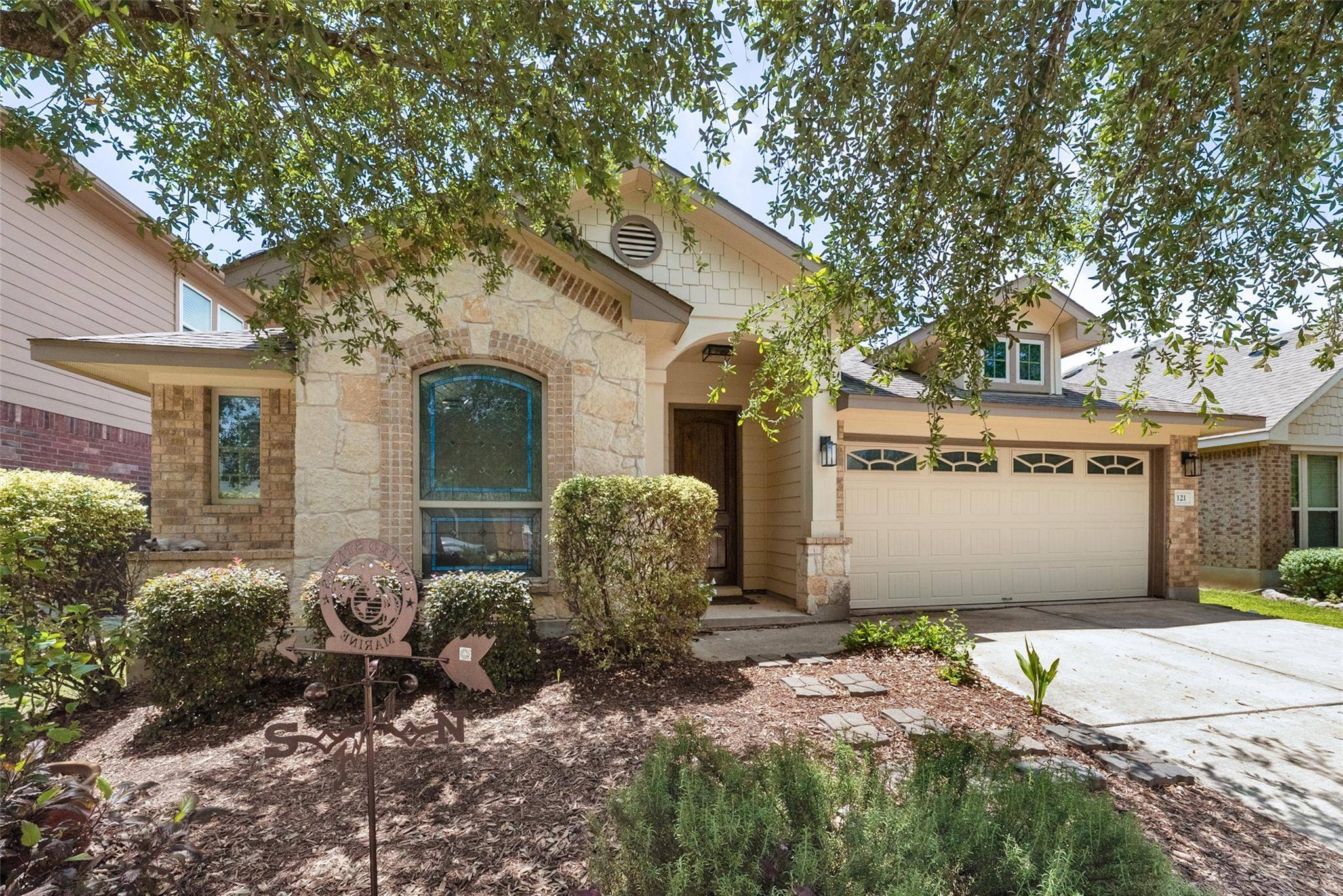 121 Pincea PL, San Marcos, TX 78666