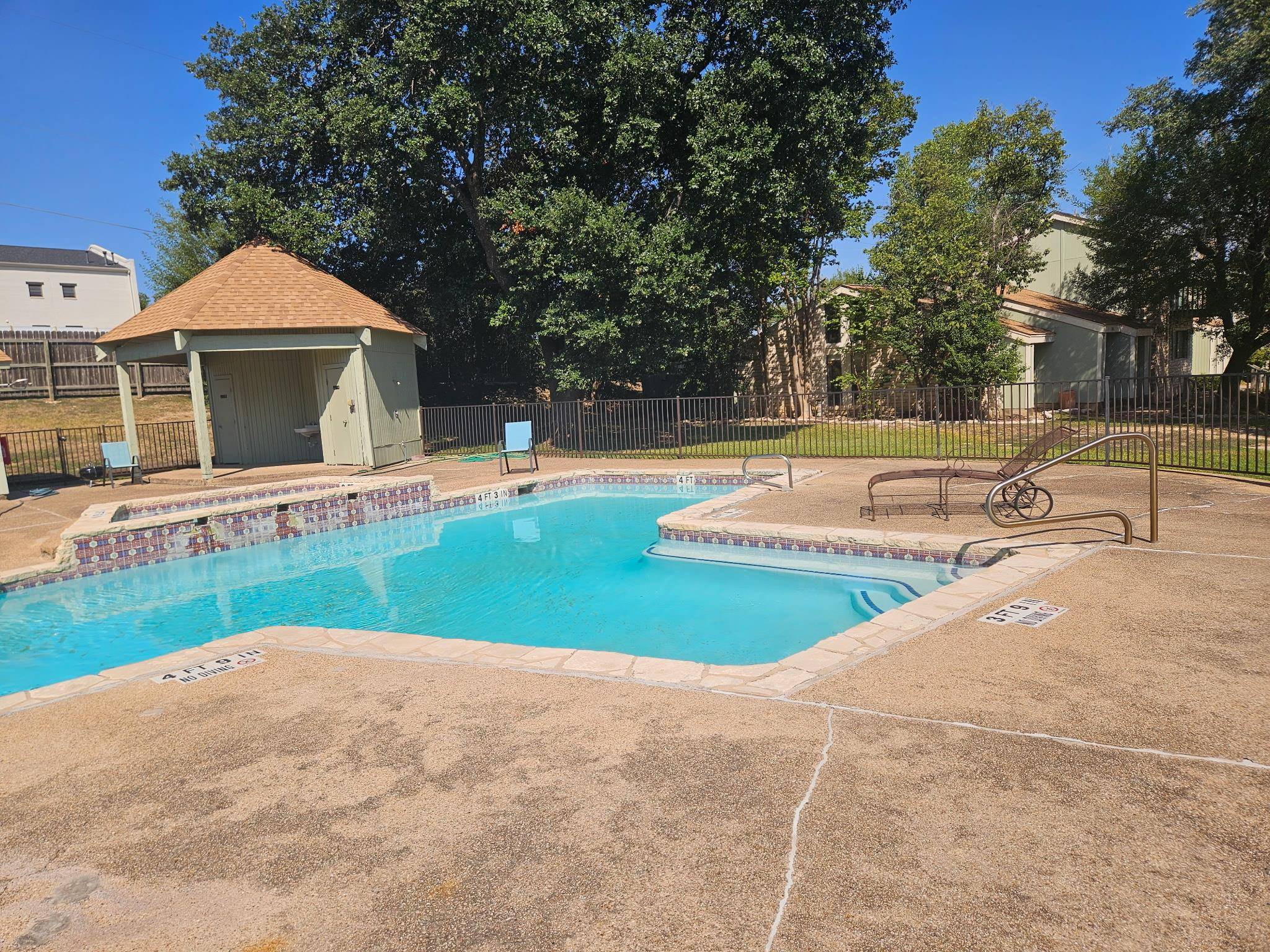 500 Hesters Crossing RD #110, Round Rock, TX 78681