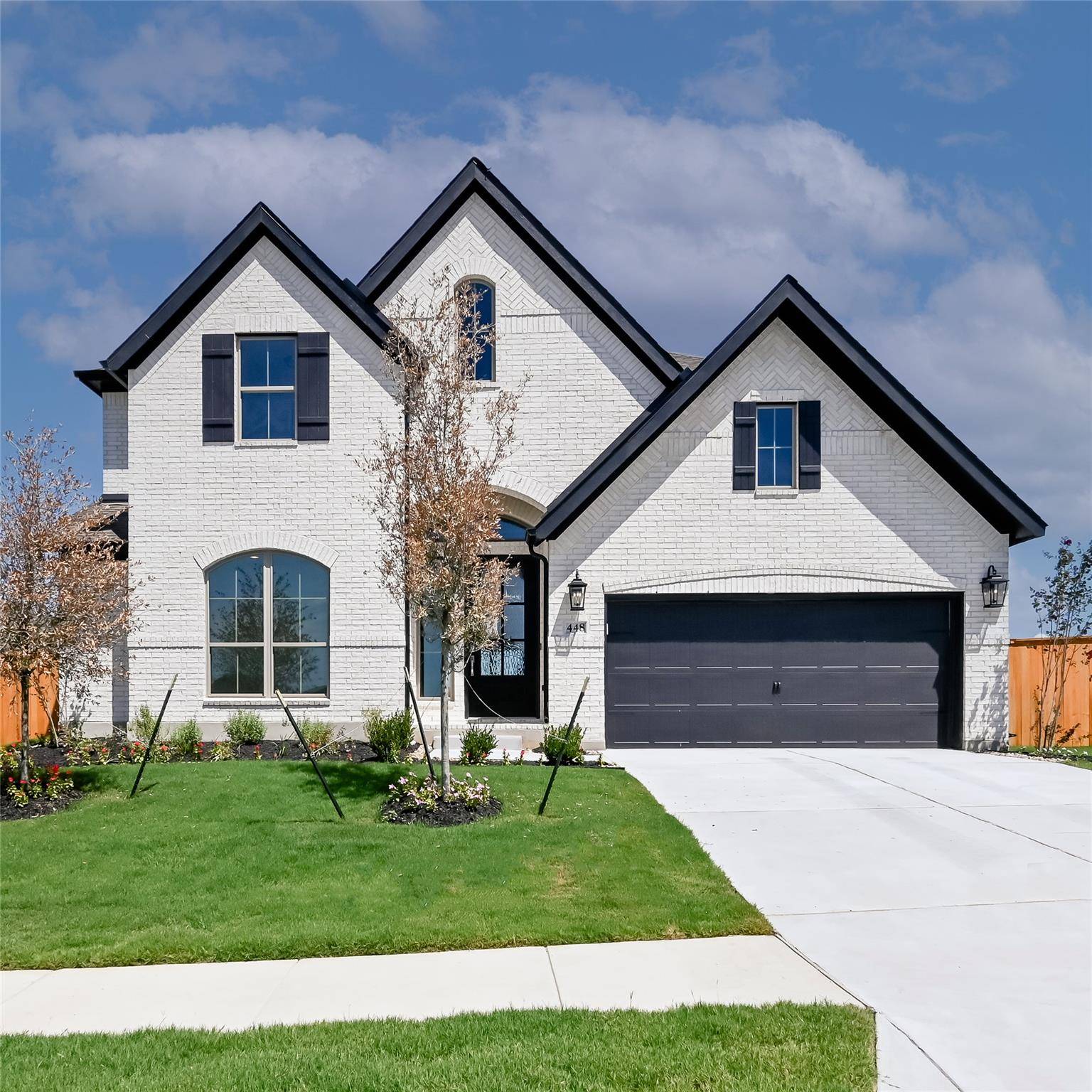 448 Bay Breeze DR, Kyle, TX 78640