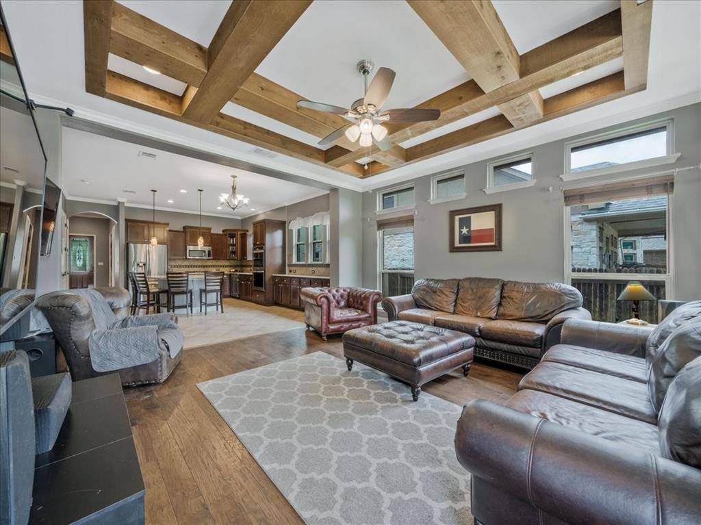 910 Wild Rose DR, Austin, TX 78737