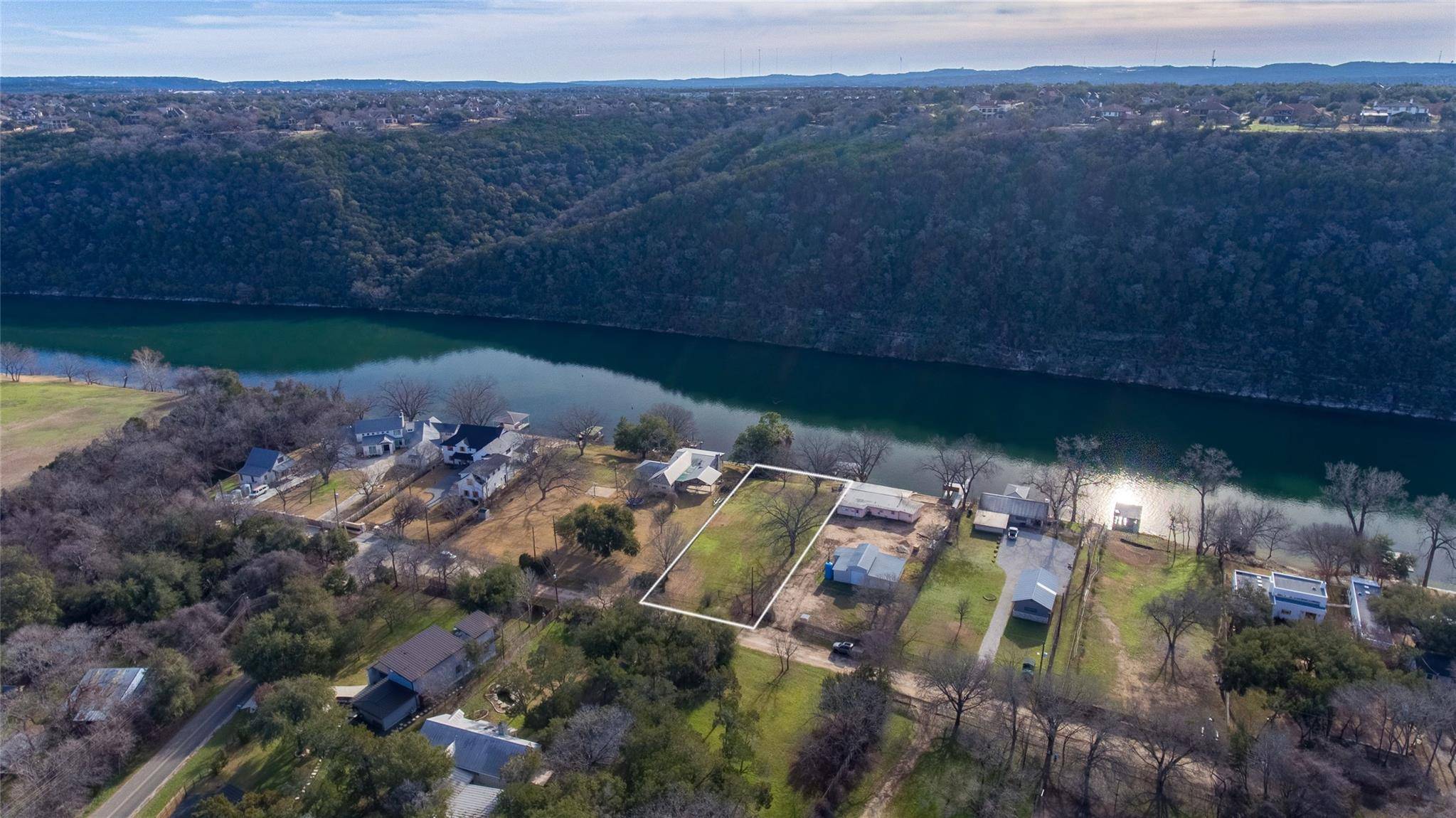 305 Lago Verde DR, Austin, TX 78734