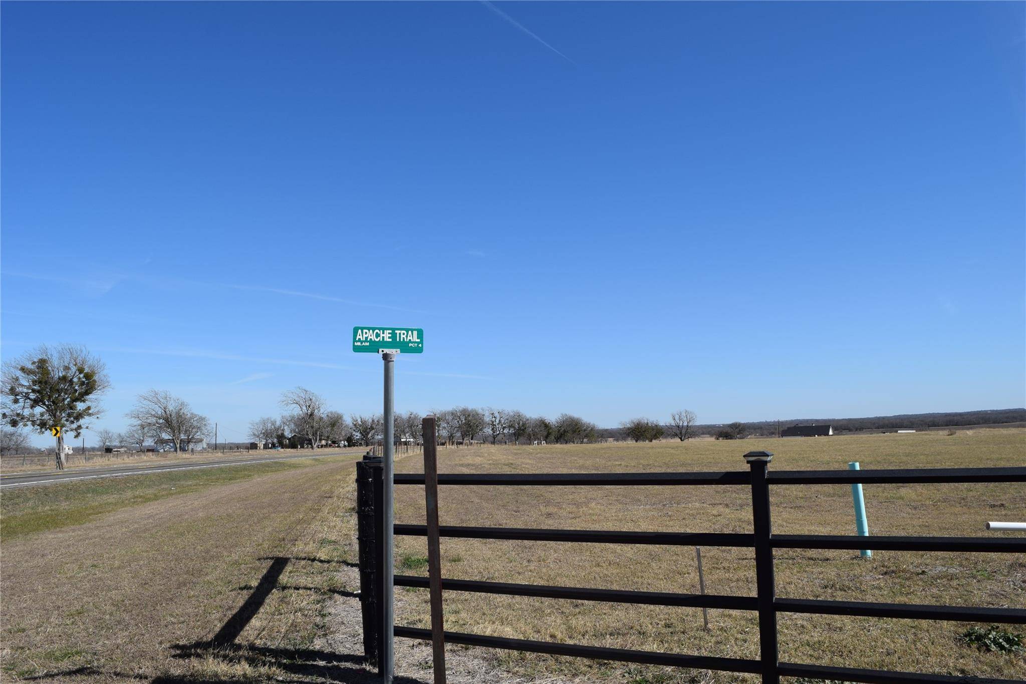 TBD0 Apache TRL #Track 13, Rockdale, TX 76567