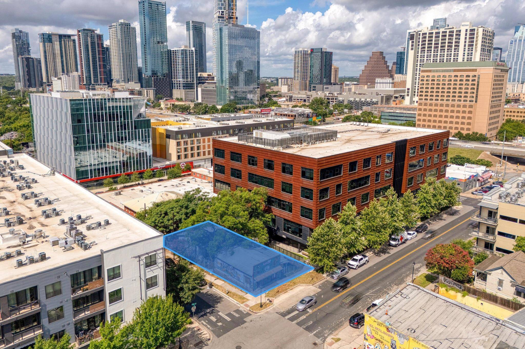 911 E 6th ST, Austin, TX 78702