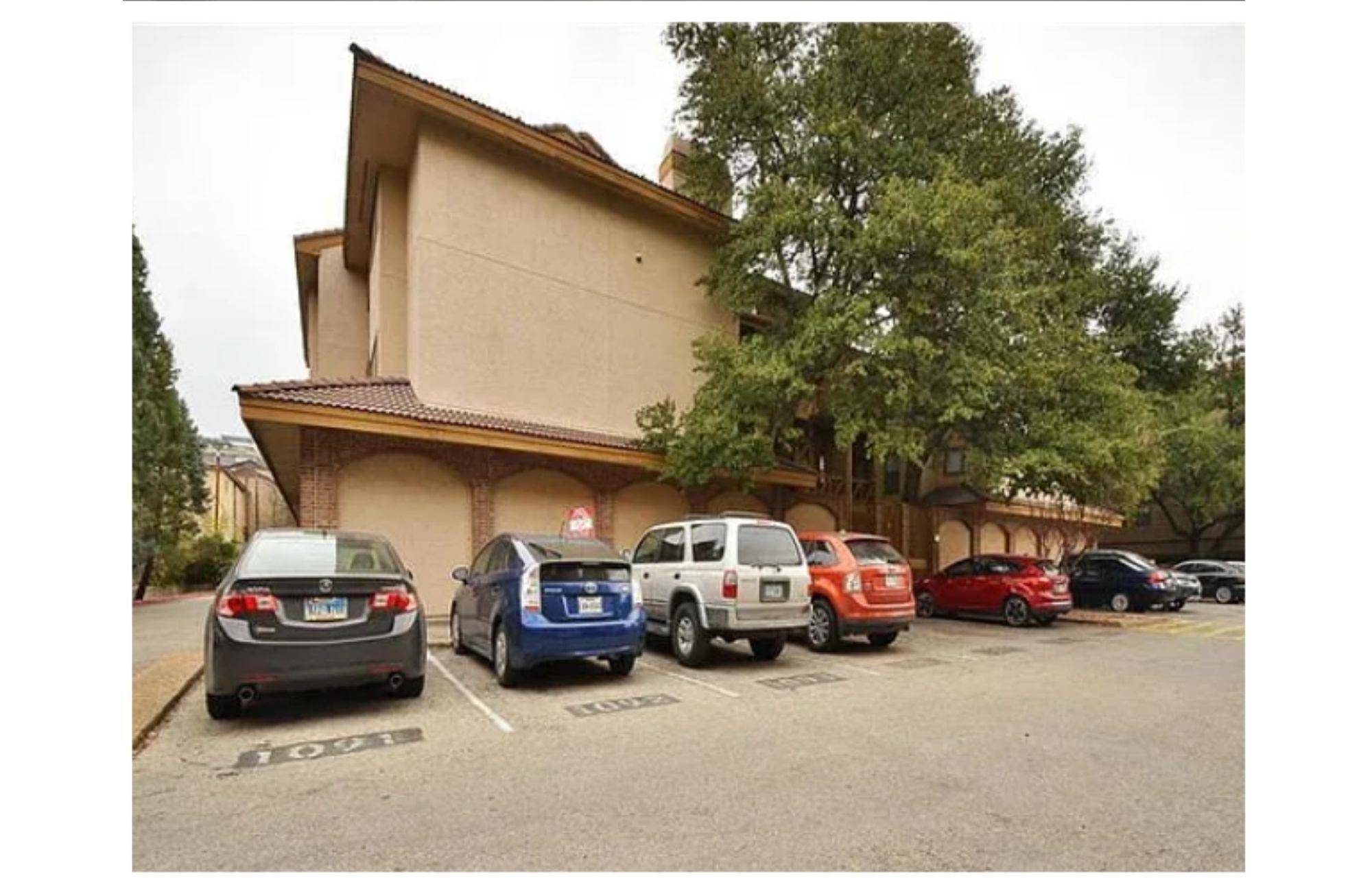 806 W 24th ST #105, Austin, TX 78705