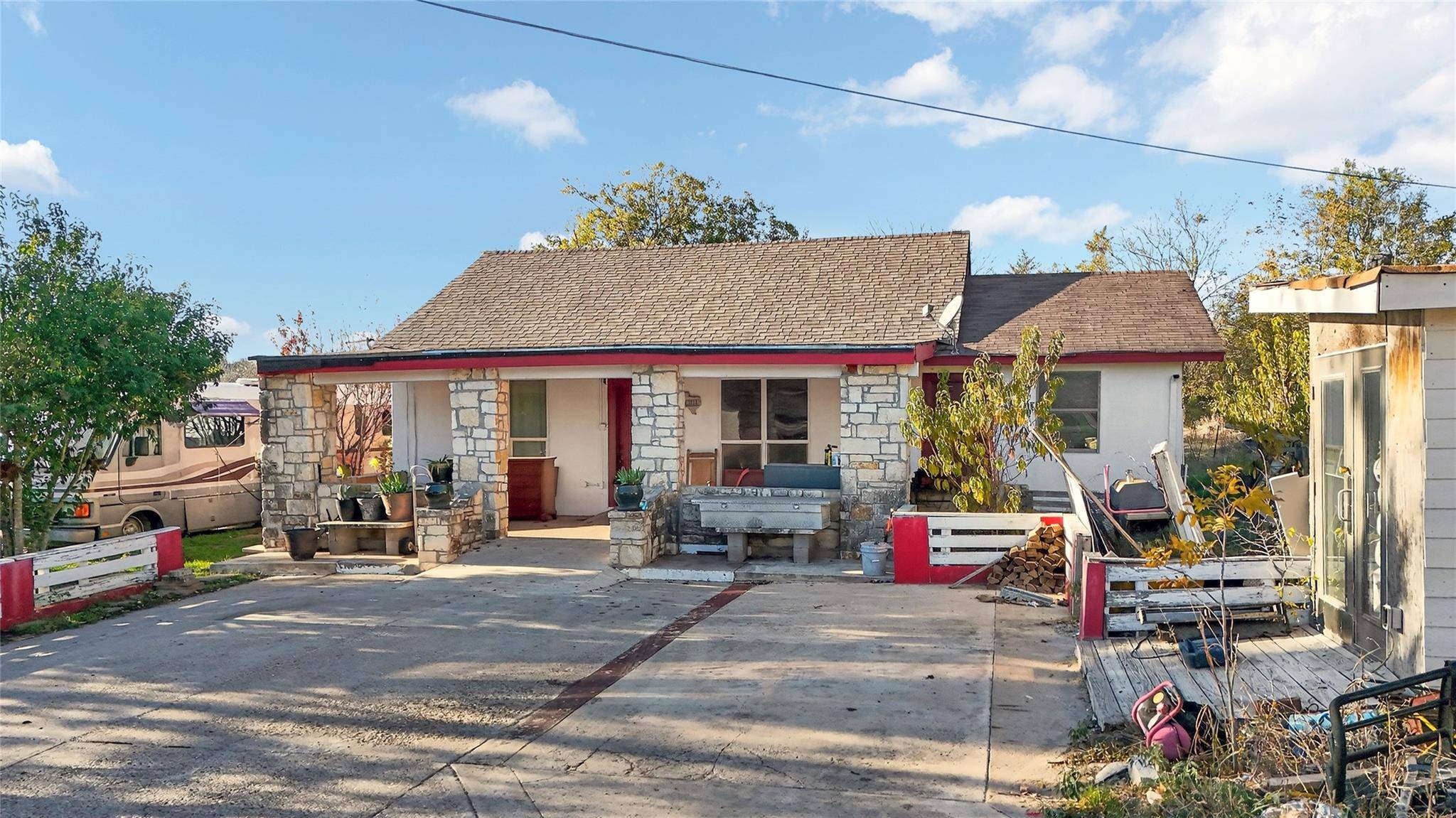 910 Petras WAY, Kyle, TX 78640
