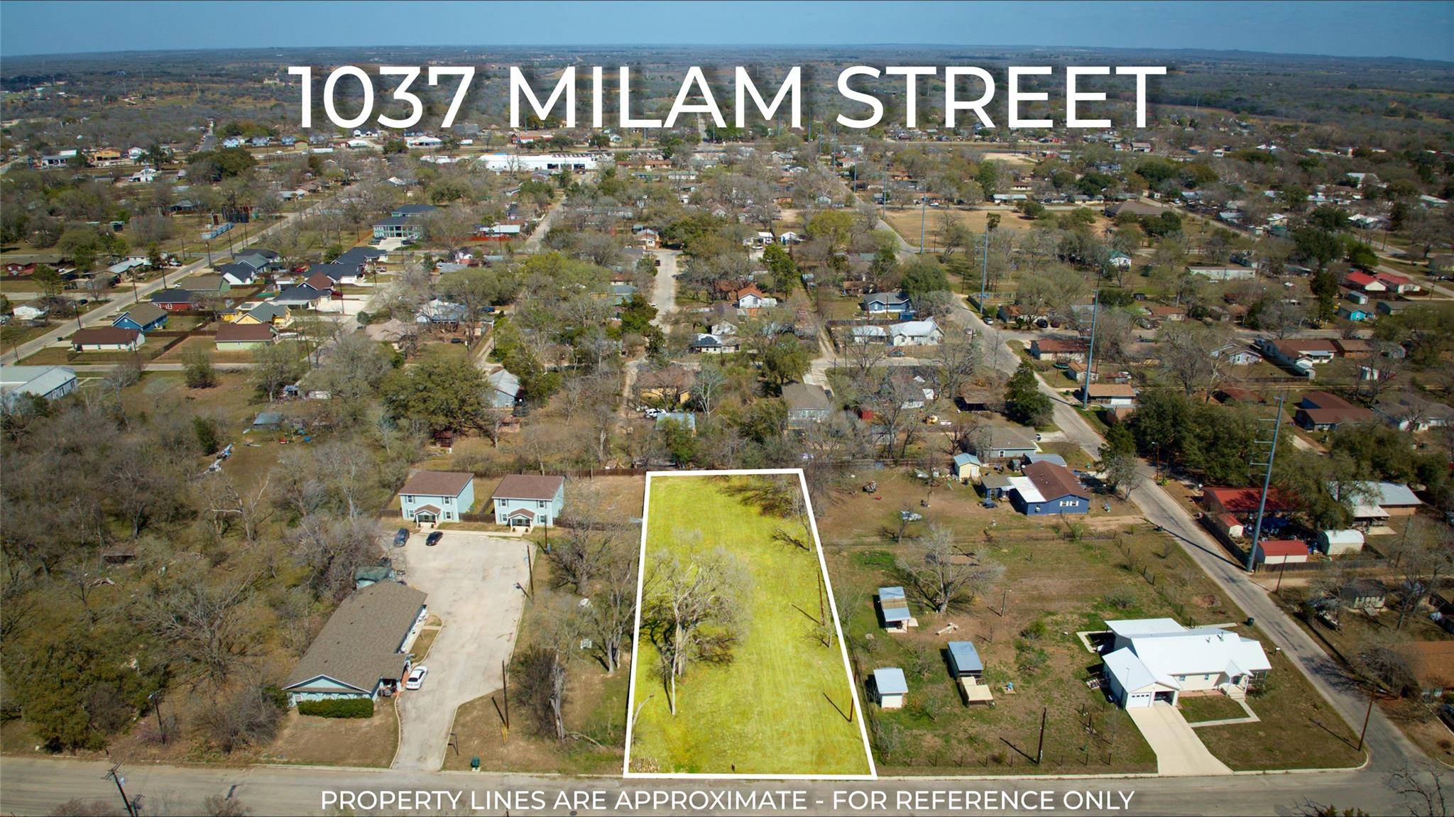 1037 Milam ST, Luling, TX 78648