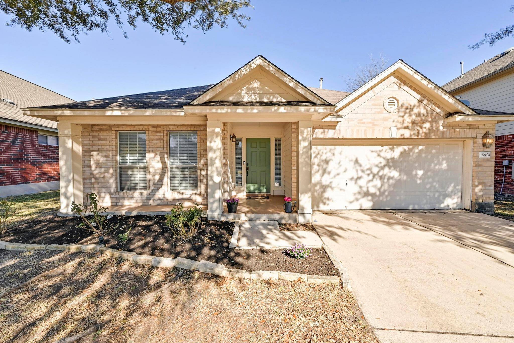 20404 Farm Pond LN, Pflugerville, TX 78660