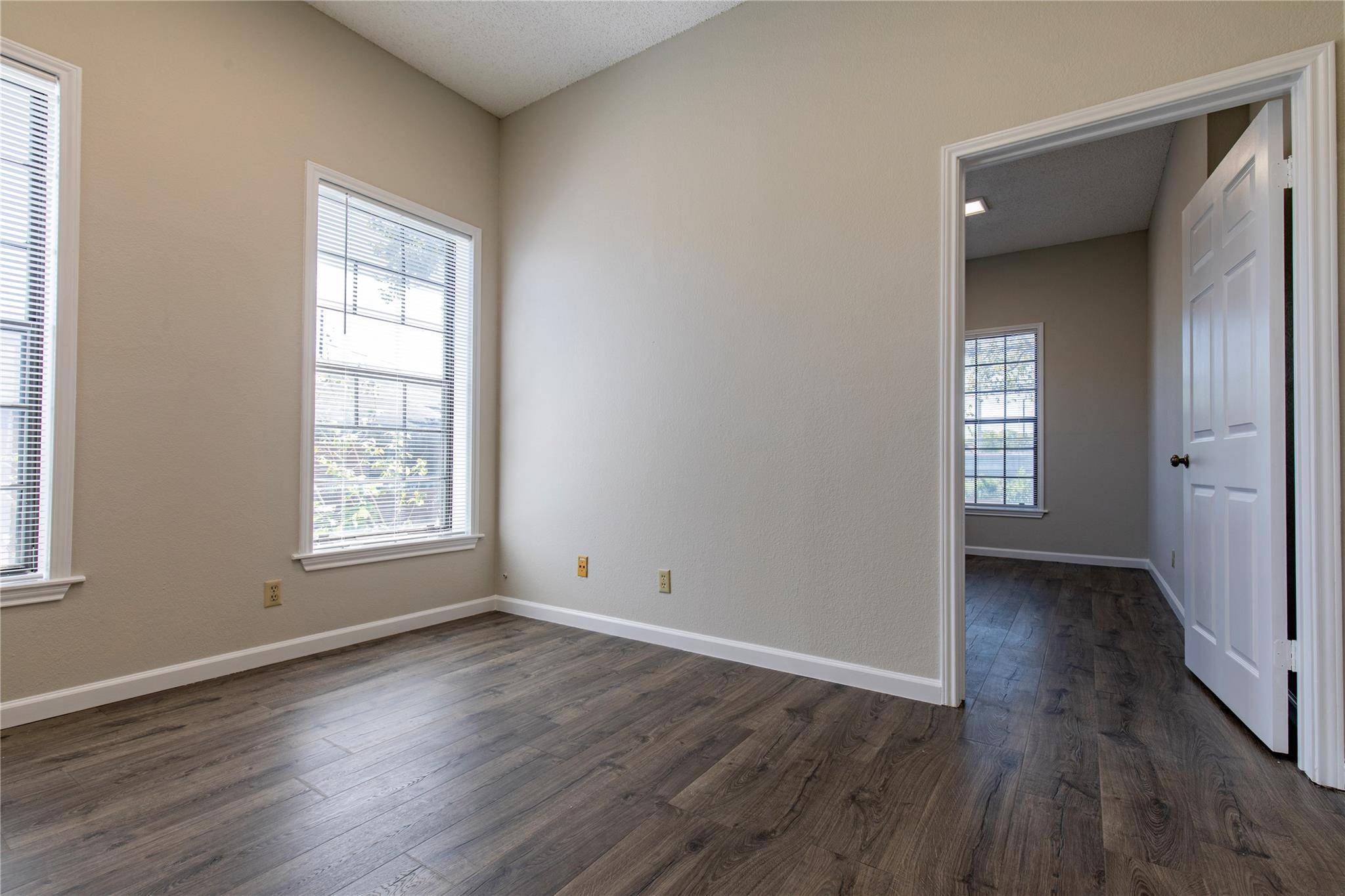 1823 Fortview RD, Austin, TX 78704