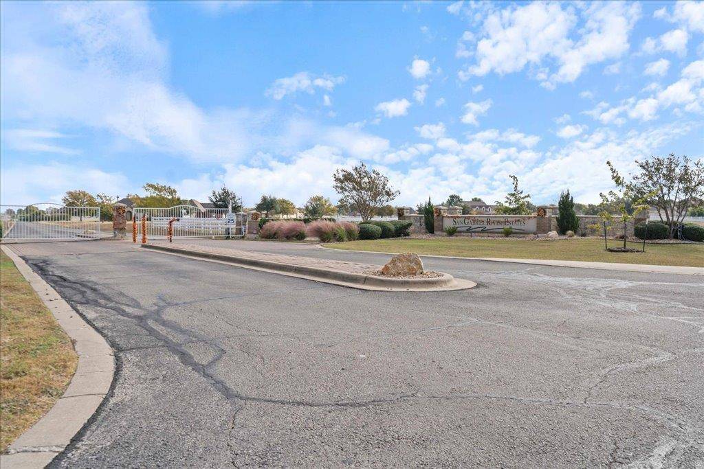 210 Stephanie CV, Georgetown, TX 78626
