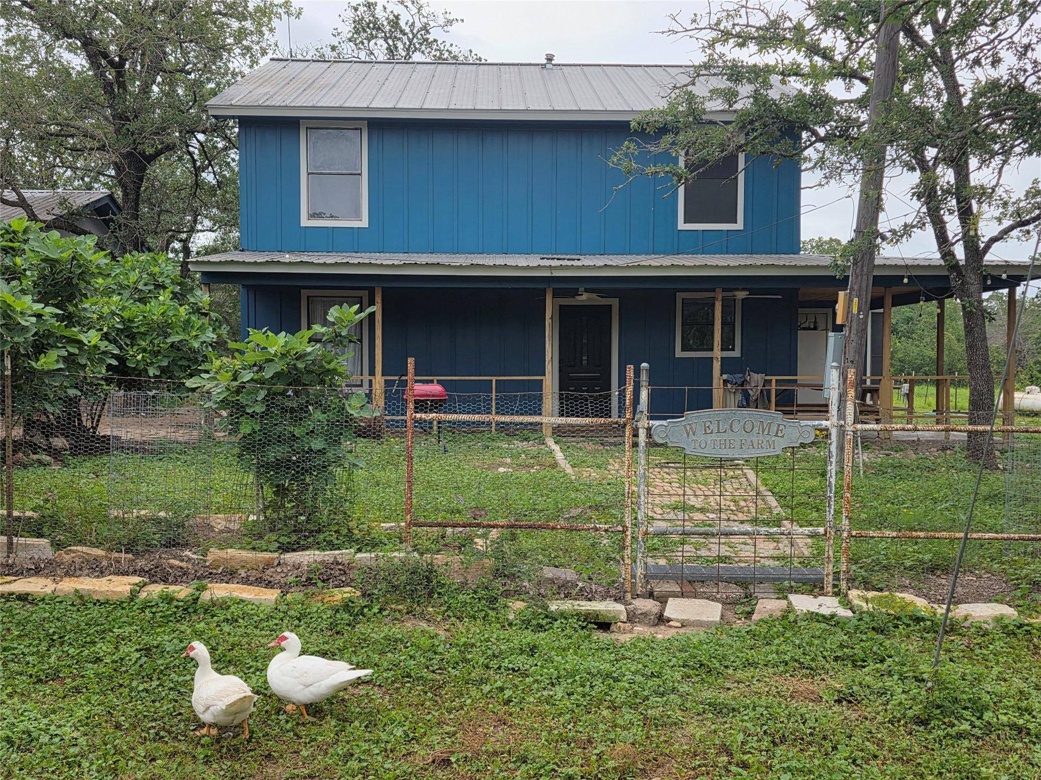 376 Jones RD, Cedar Creek, TX 78612