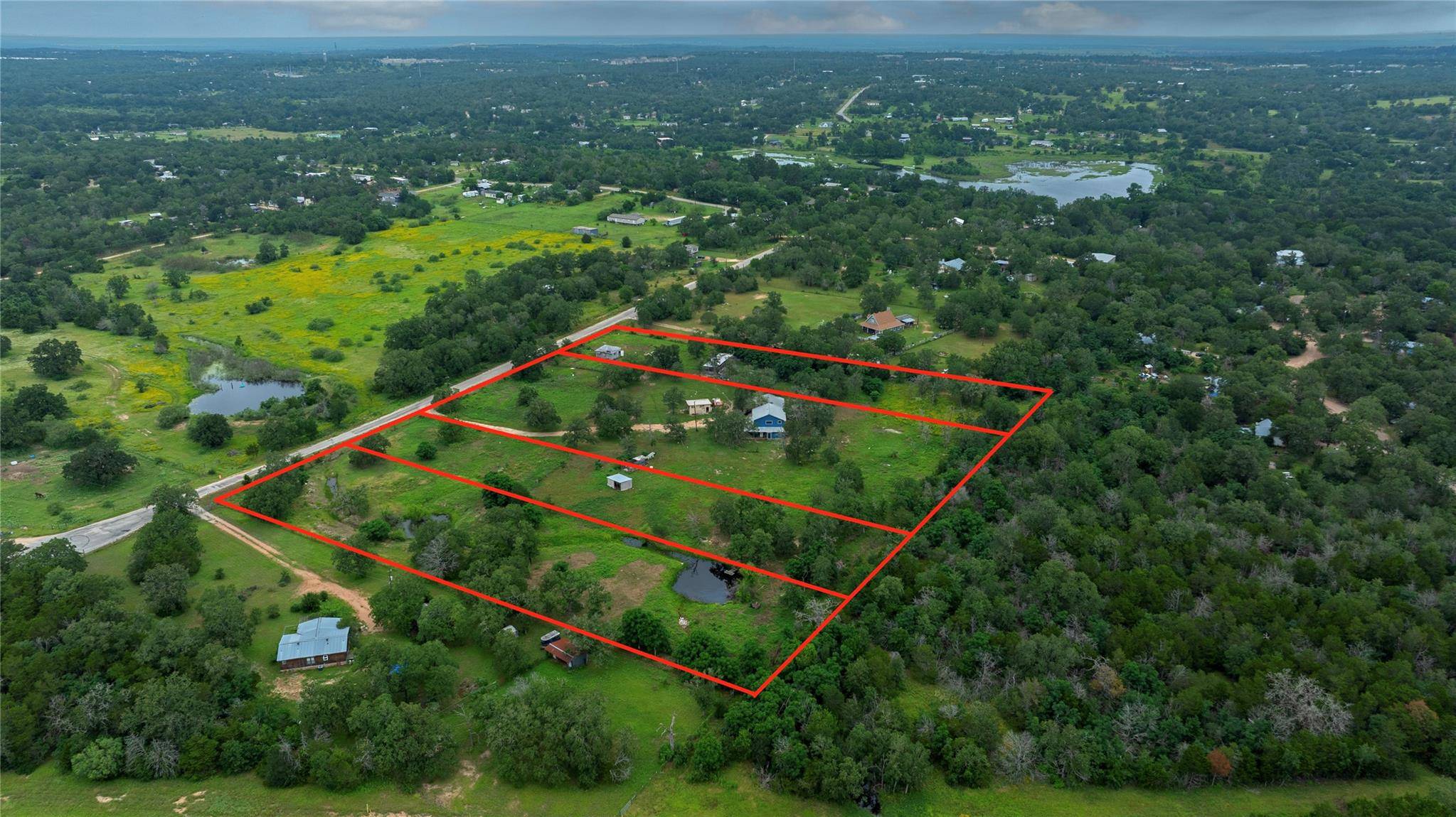 376 Jones RD, Cedar Creek, TX 78612