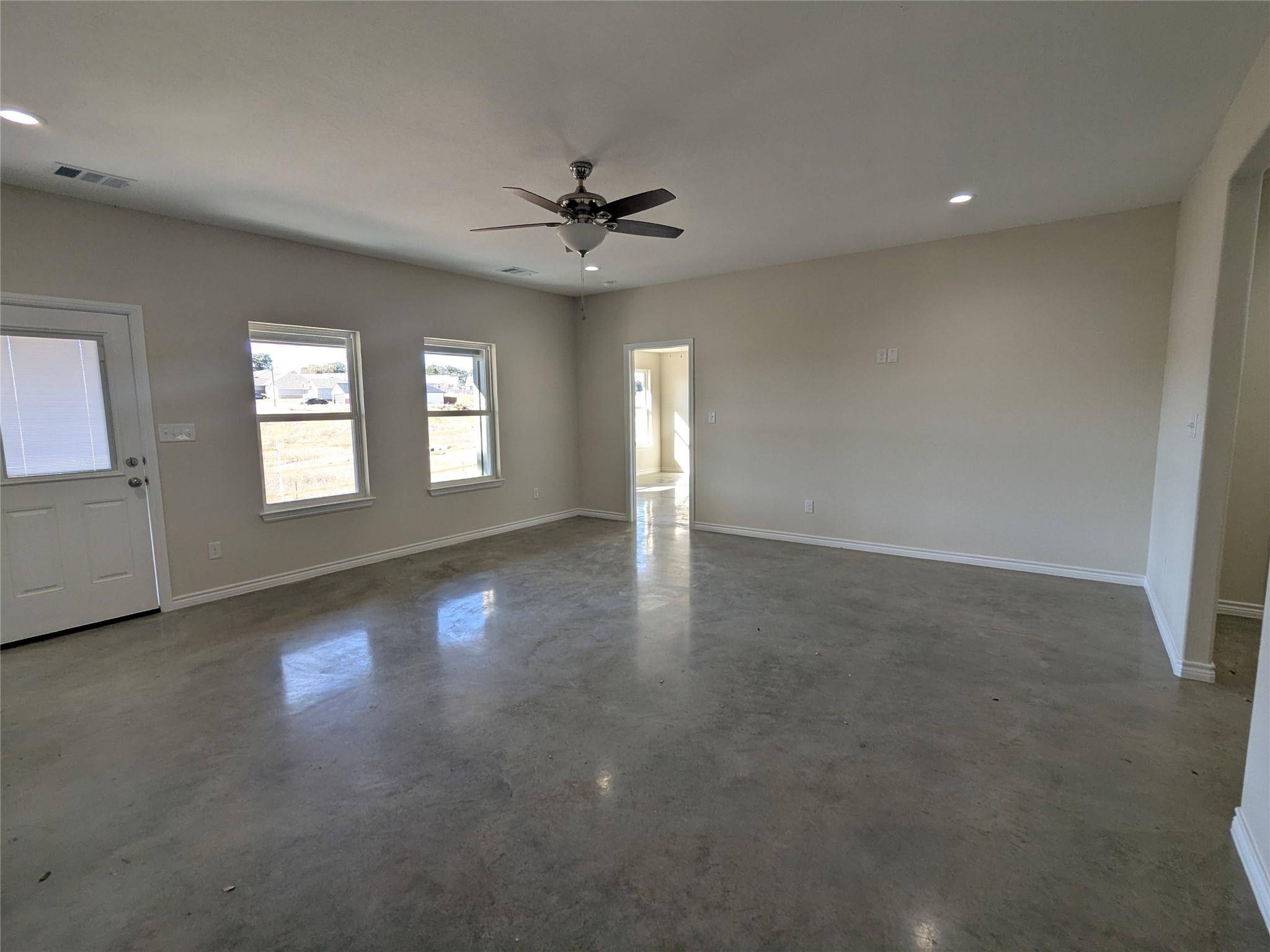 1023 Fieldstone DR, Lampasas, TX 76550