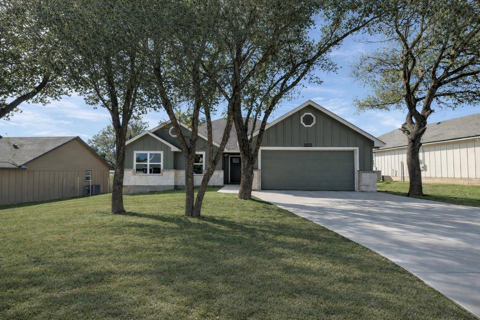 1023 Fieldstone DR, Lampasas, TX 76550
