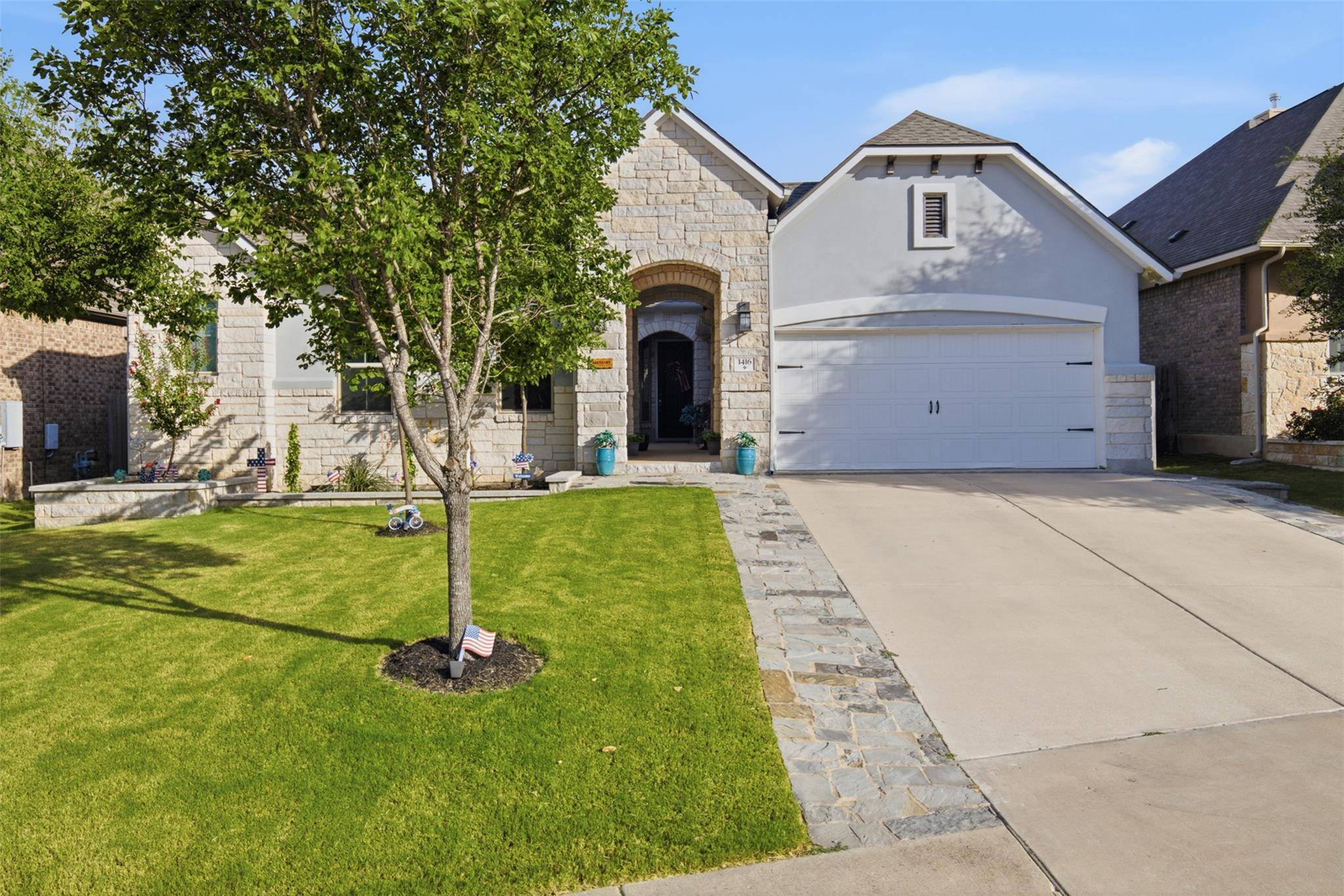 1416 Amarone DR, Leander, TX 78641