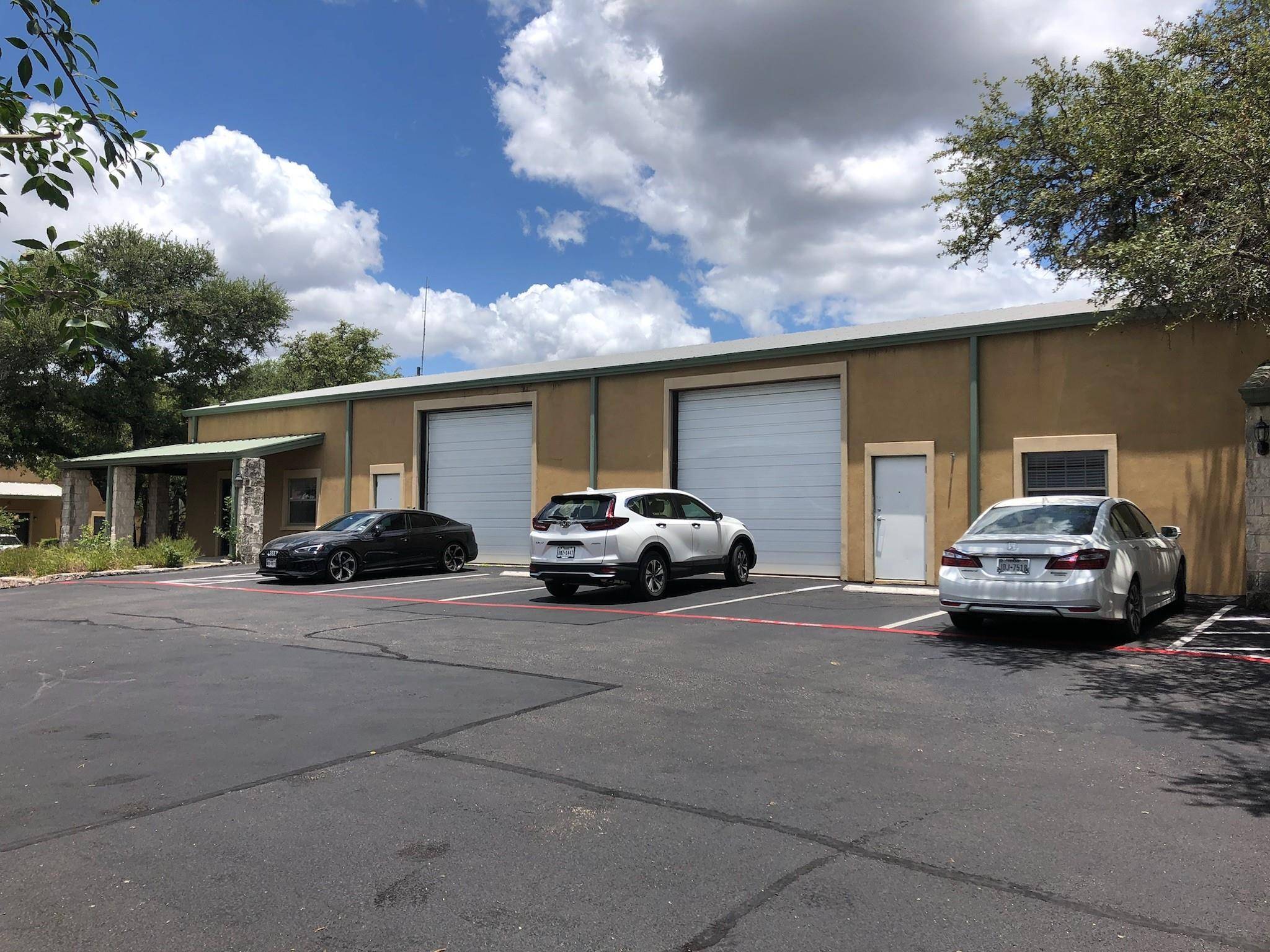 14121 W US-290 HWY #Bldg C, Units 1 & 2, Austin, TX 78737