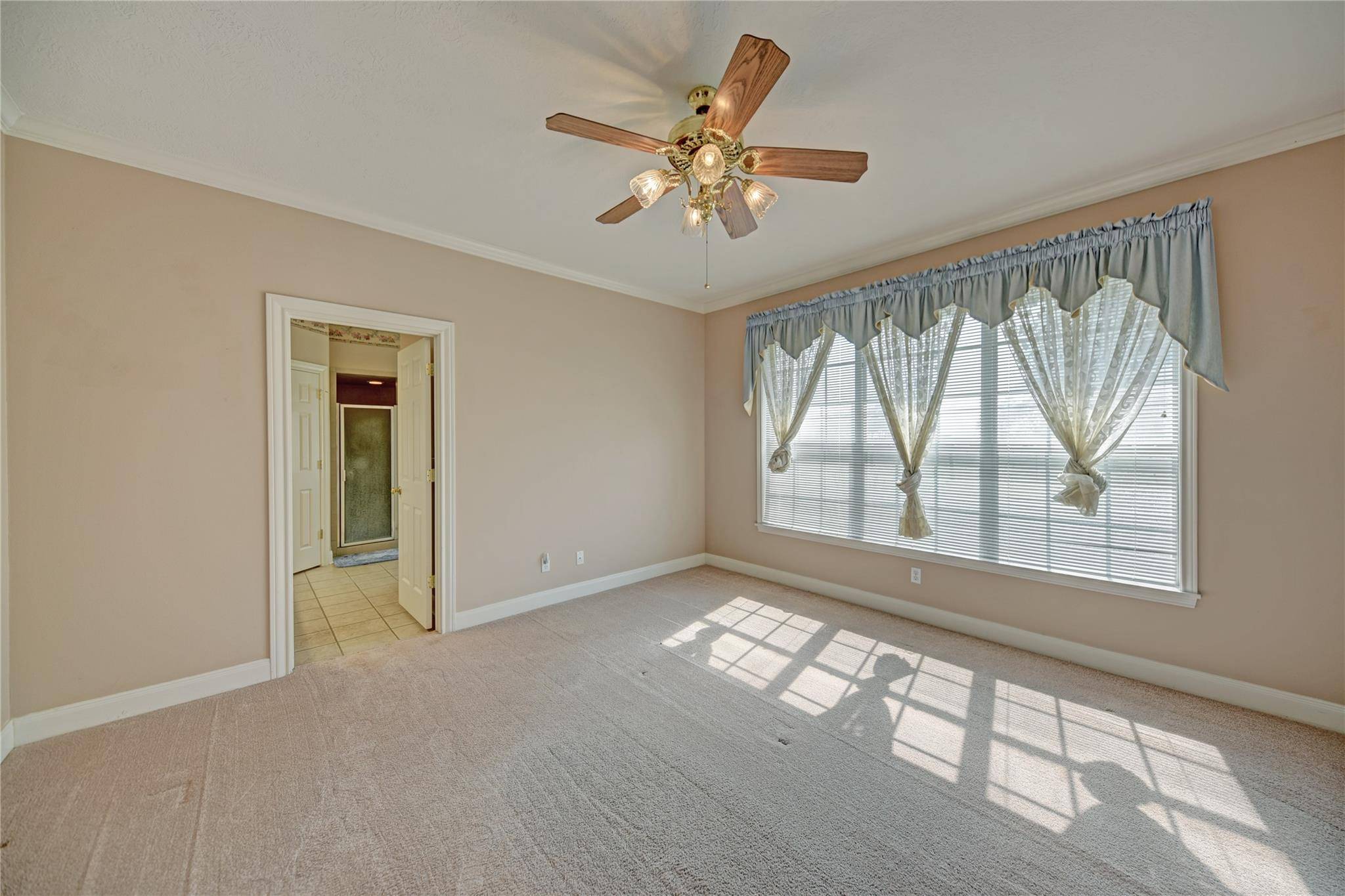 2120 Hohenwalde School RD, Brenham, TX 77833