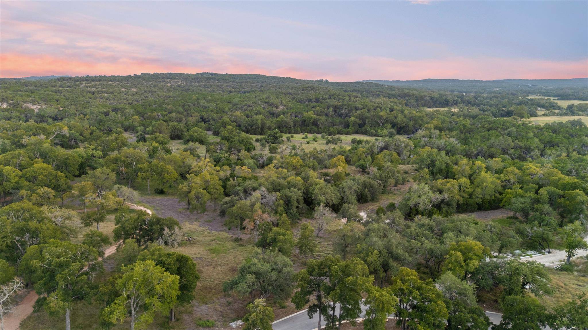#24 Mesa Ranch RD, Dripping Springs, TX 78620