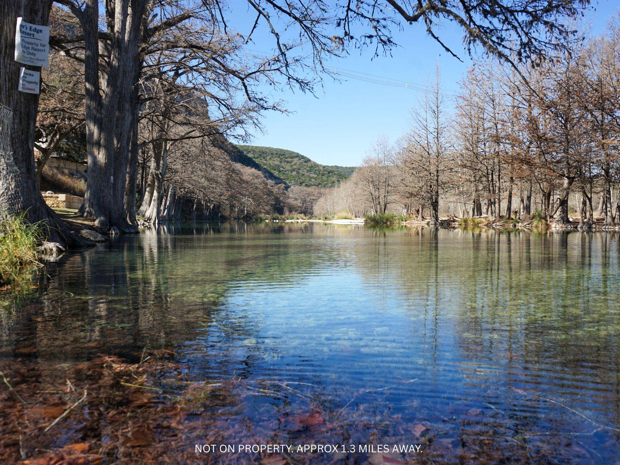 831 Magers RD, Concan, TX 78838