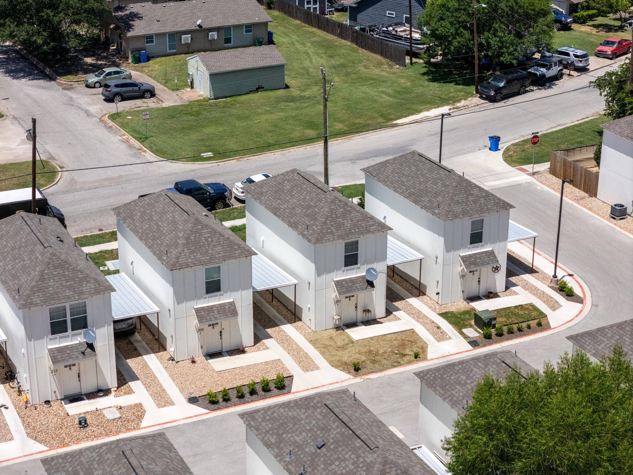 350 Debus DR #205 A, Taylor, TX 76574