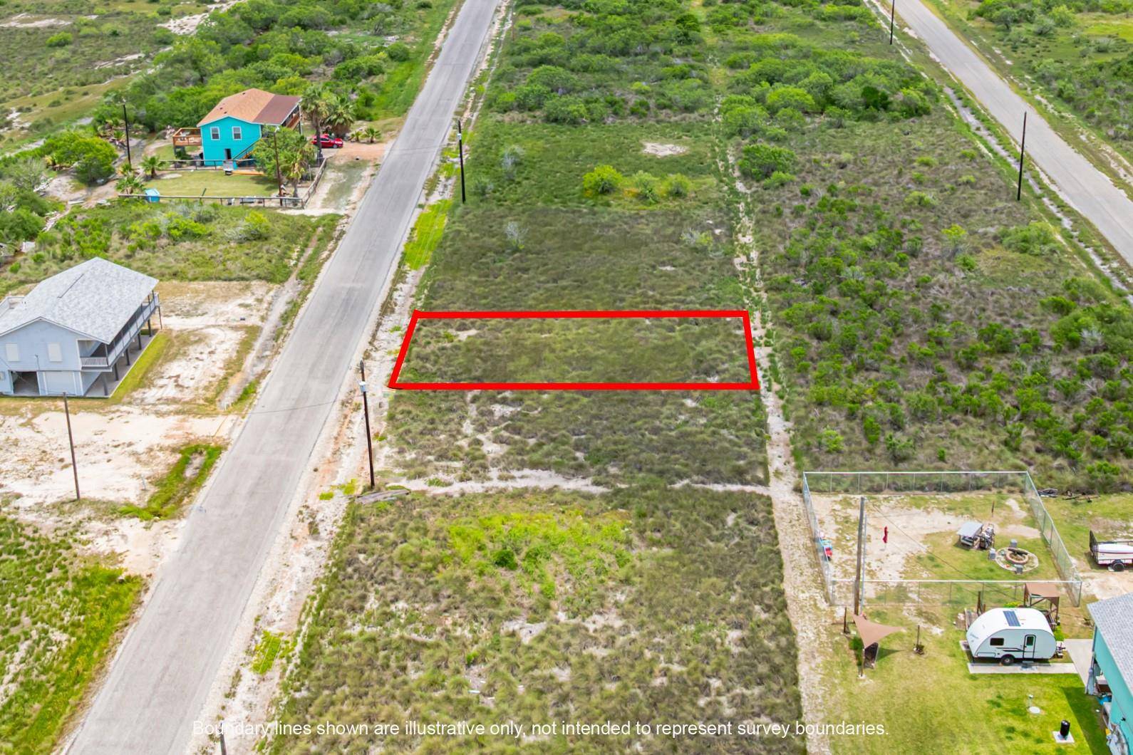 510 Water Oak LN, Rockport, TX 78382