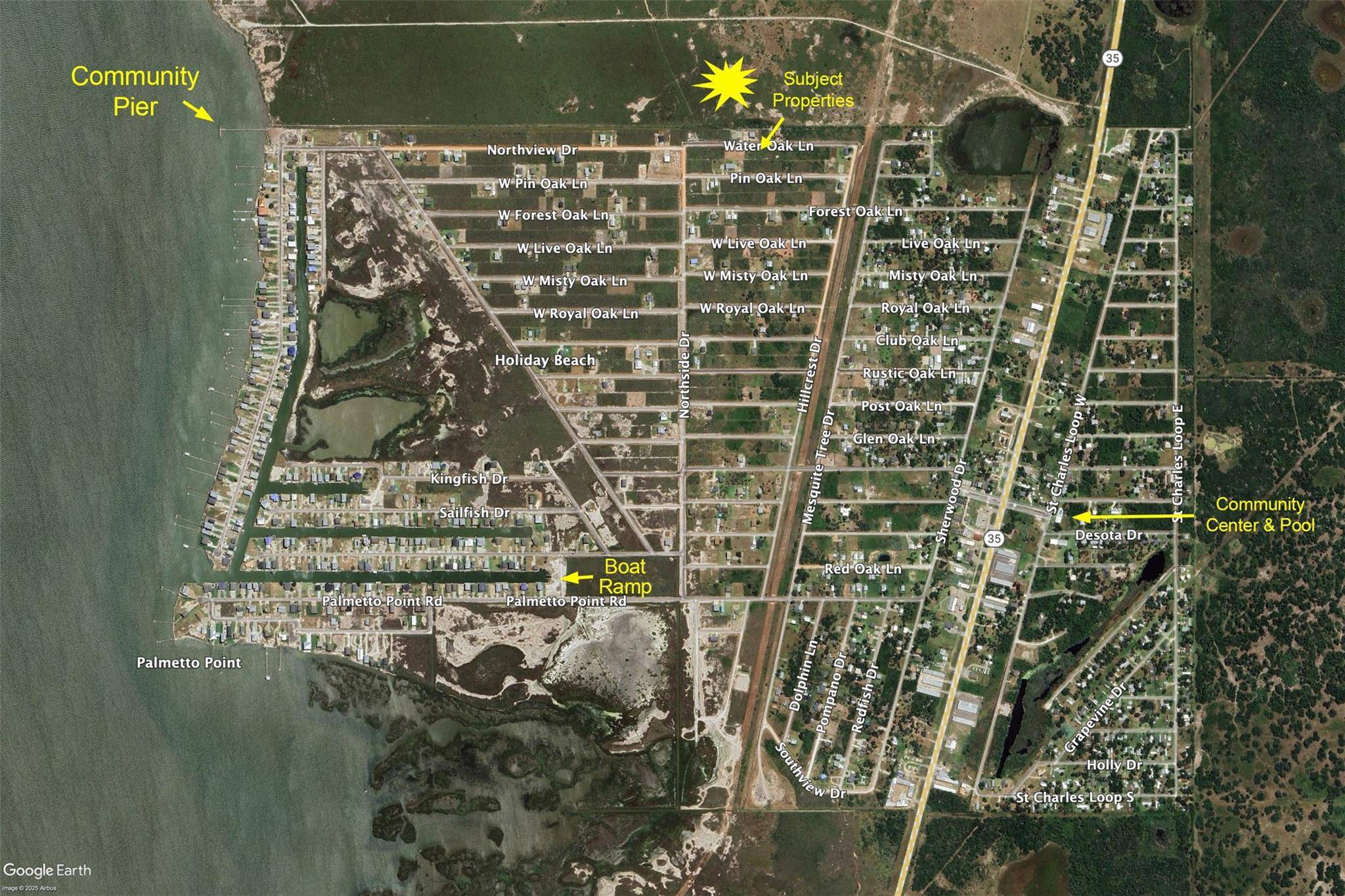 510 Water Oak LN, Rockport, TX 78382