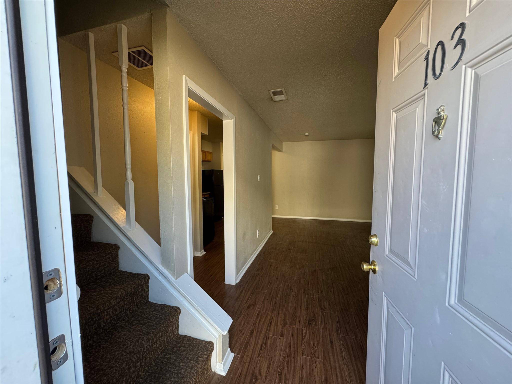 4904 West Wind TRL #103, Austin, TX 78745