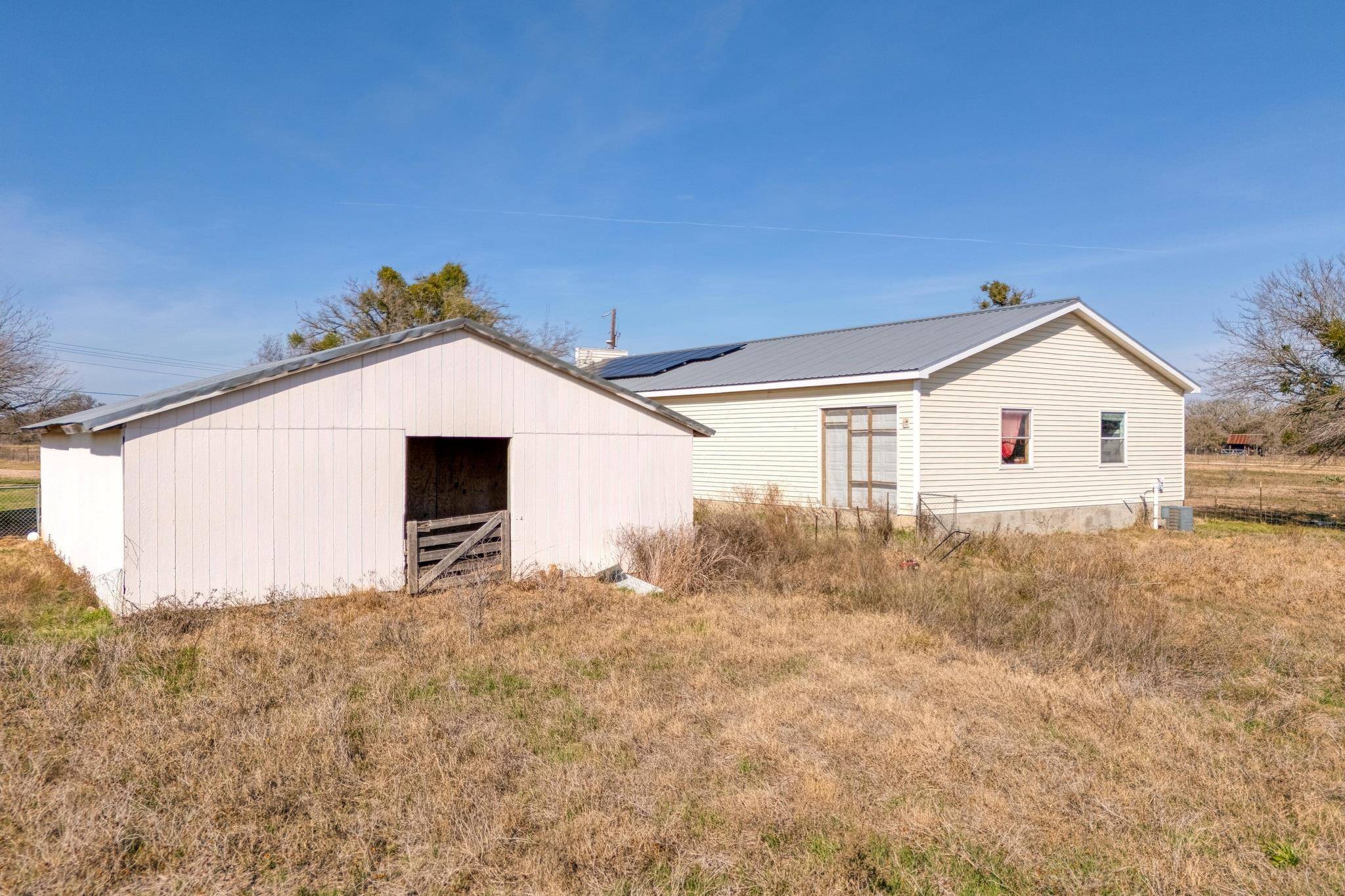 829 State Highway 21 HWY W, Cedar Creek, TX 78612