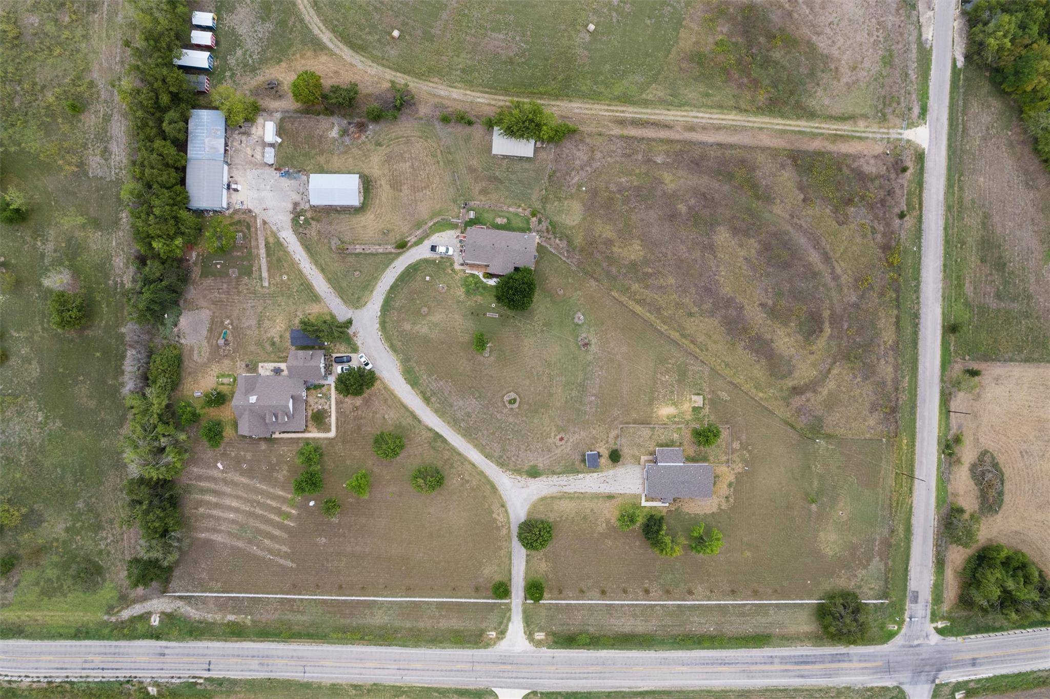 16351 Fm 1660, Taylor, TX 76574
