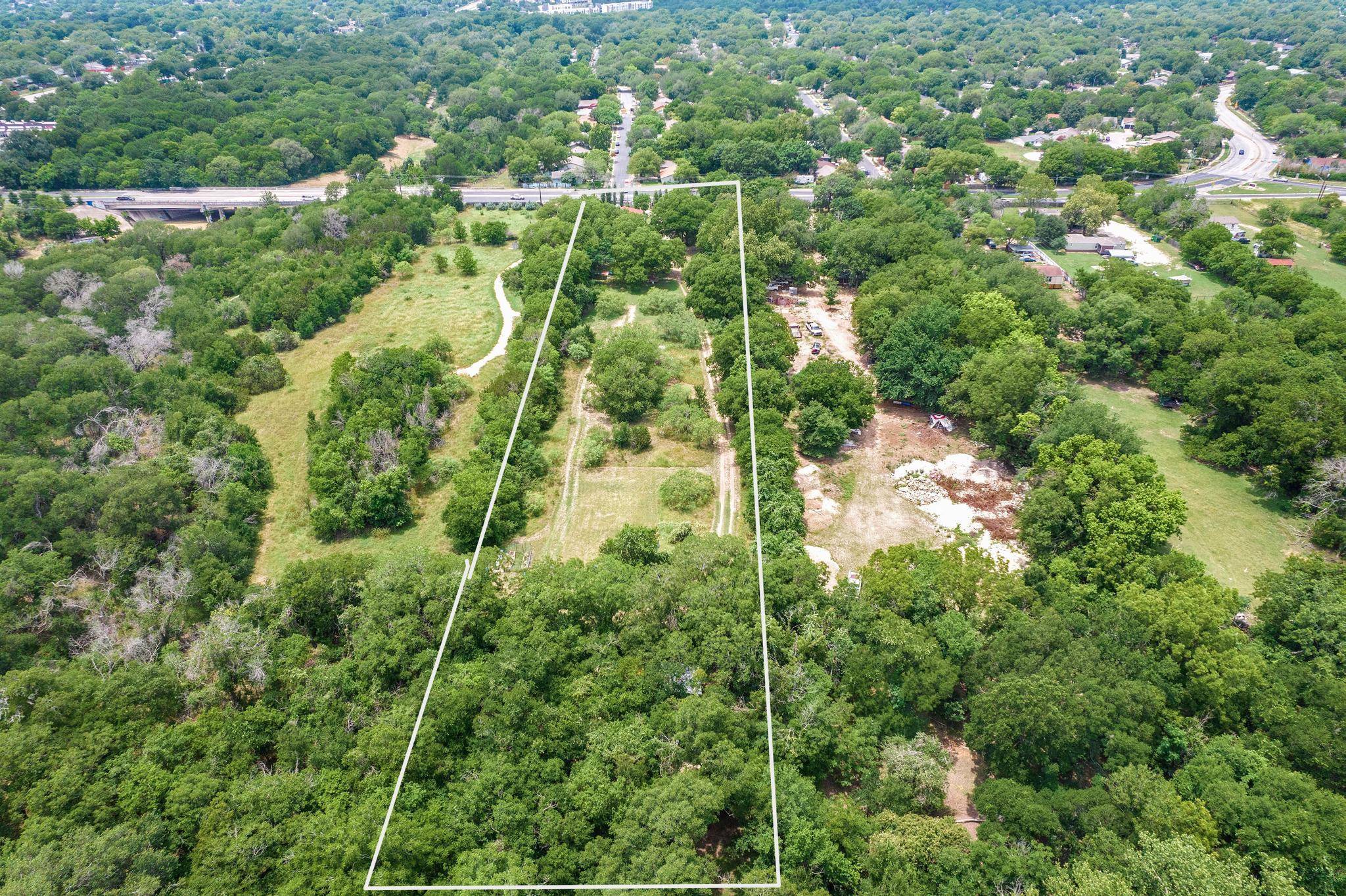 6405 S Pleasant Valley RD, Austin, TX 78744