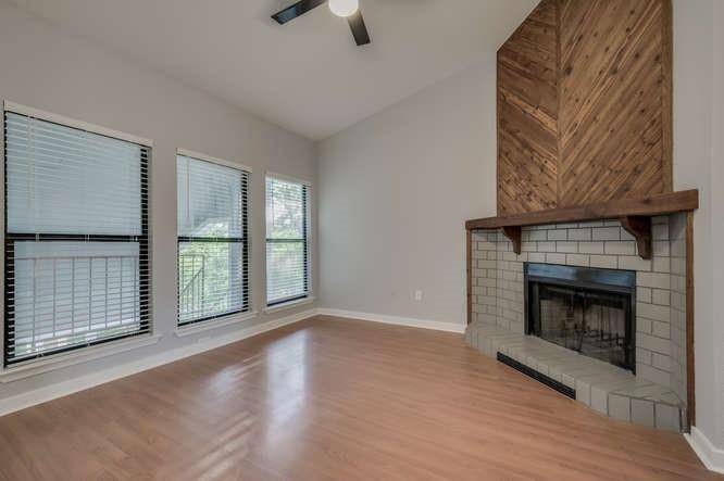 2901 San Jacinto BLVD #306, Austin, TX 78705