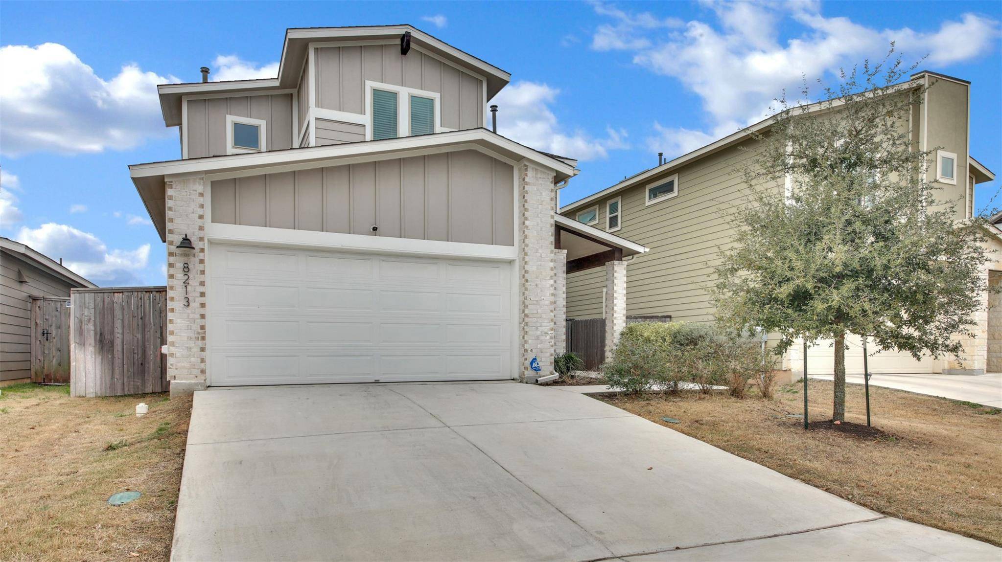 8213 McKamy DR, Austin, TX 78744