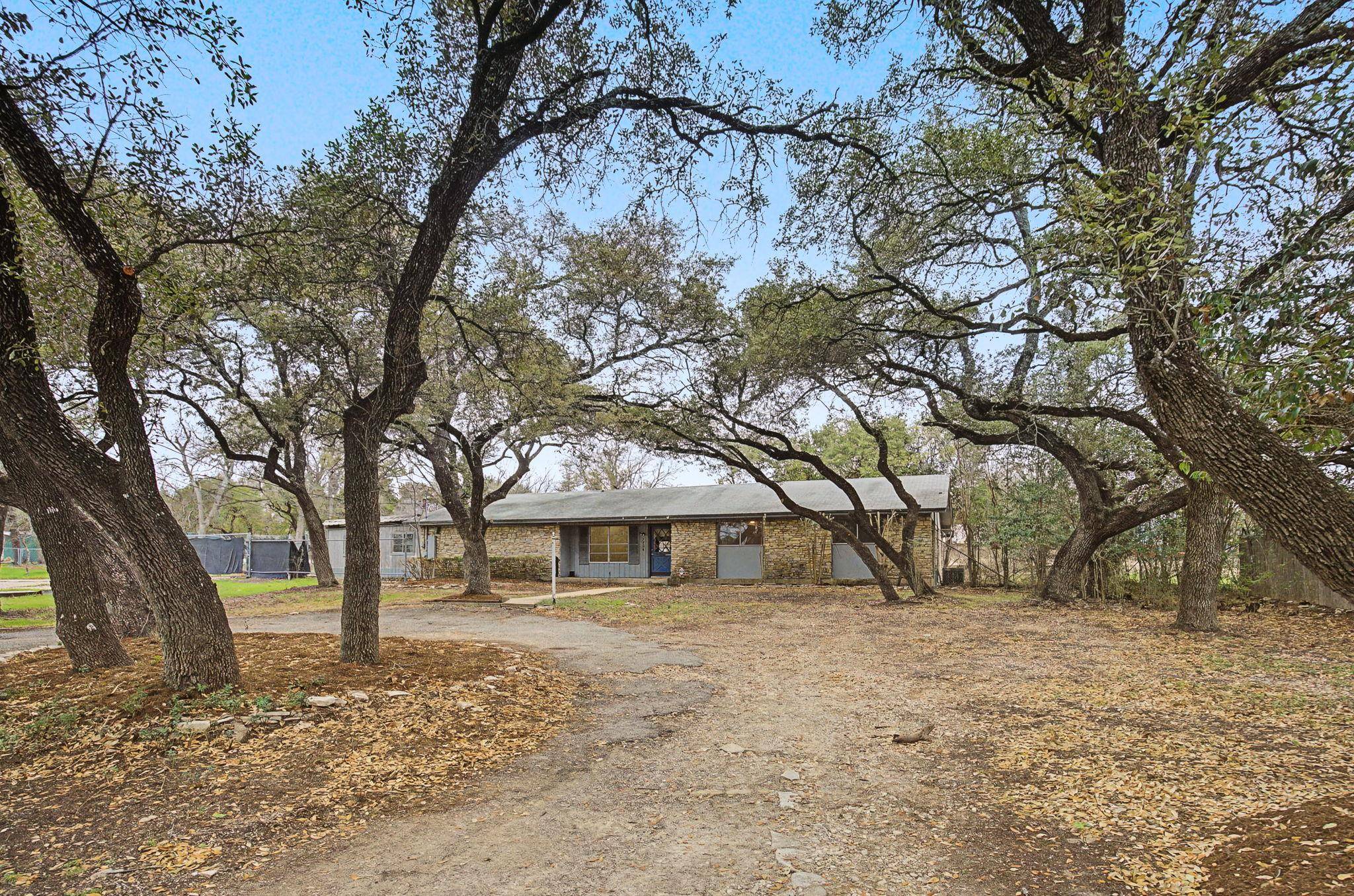 7900 HUDSON LOOP, Austin, TX 78736