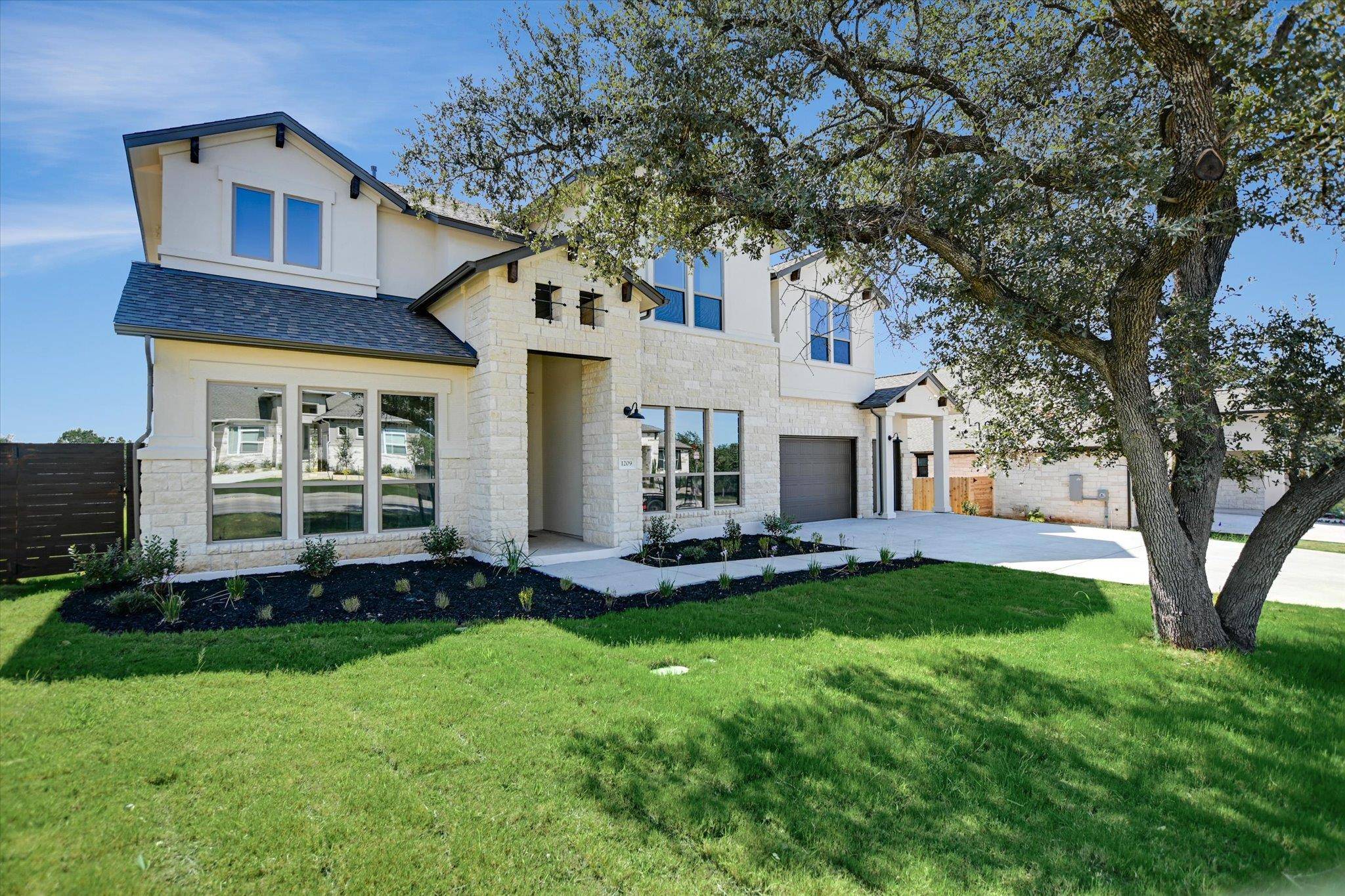 1209 Stormy DR, Georgetown, TX 78633