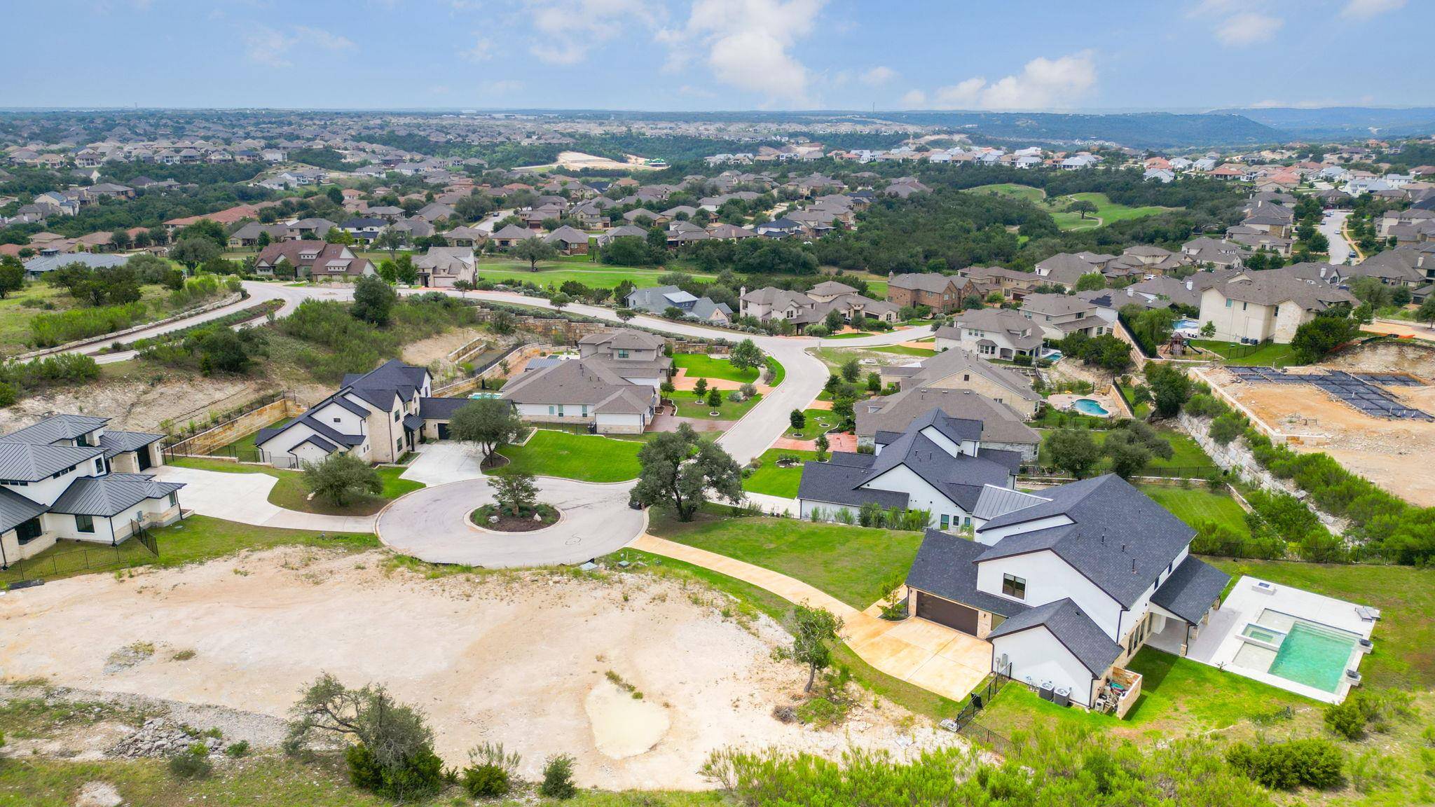 1601 Nokota CT, Leander, TX 78641