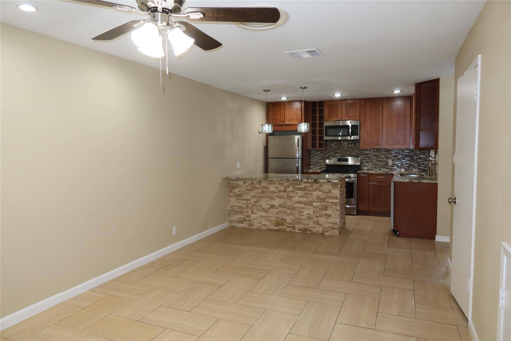 3000 S 1st ST #102, Austin, TX 78704