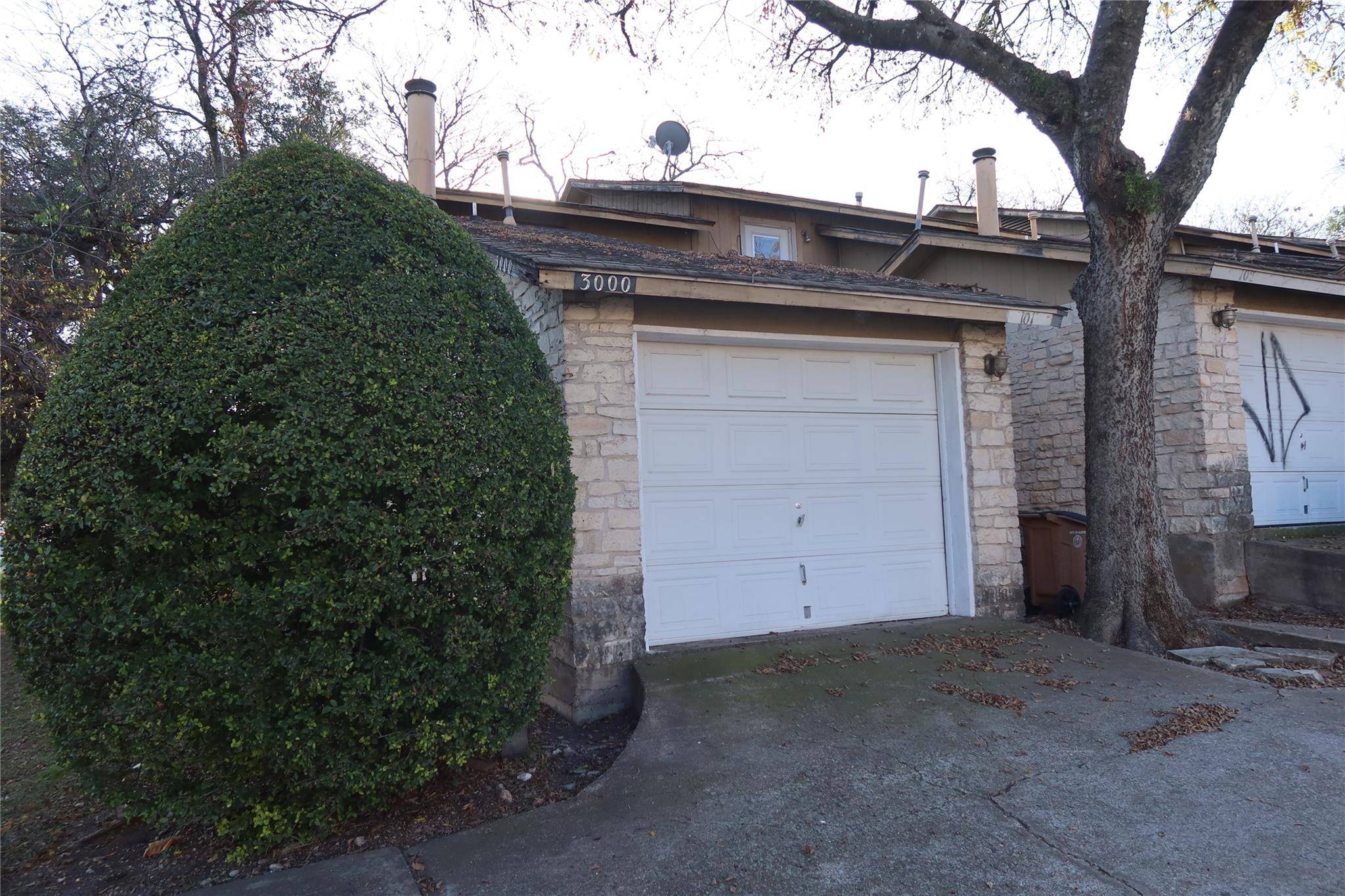 3000 S 1st ST #102, Austin, TX 78704