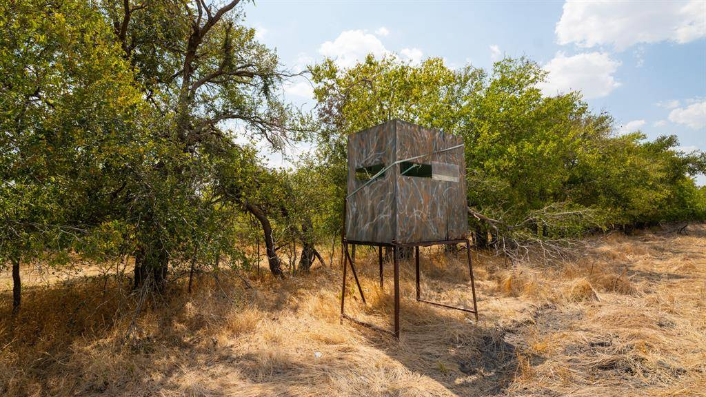 5647 CR 429, Thorndale, TX 76577