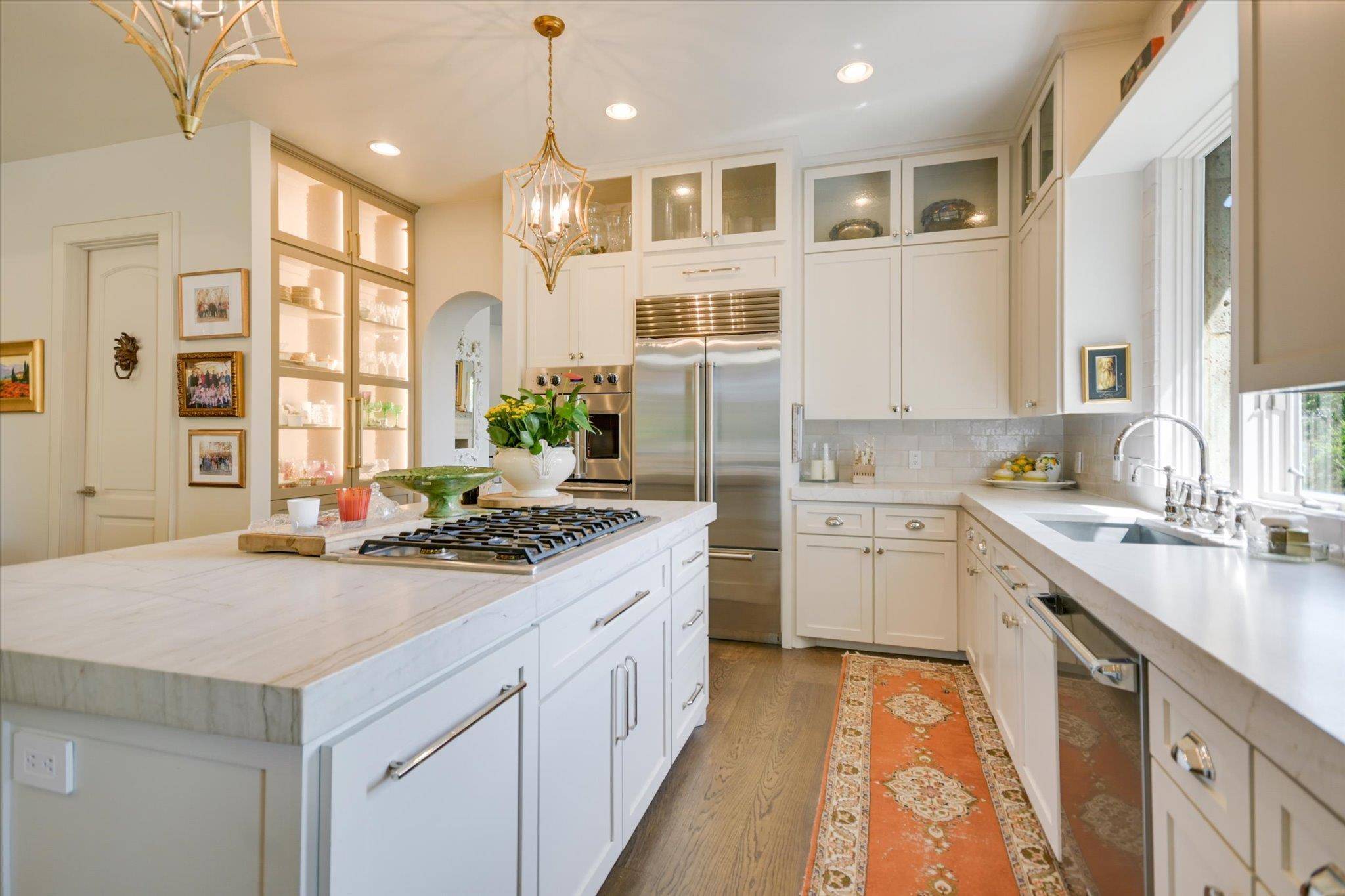 2305 Barton Creek BLVD #20, Austin, TX 78735