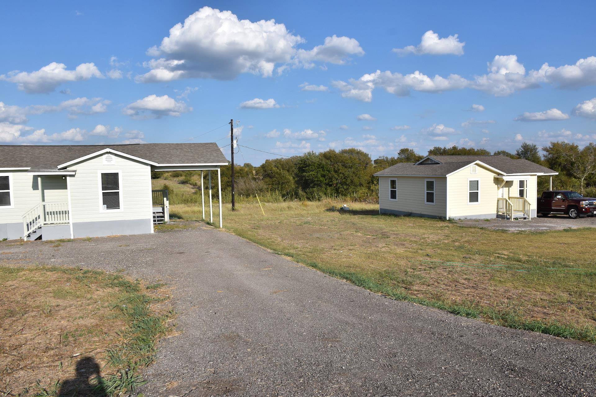 3751 County Road 463, Elgin, TX 78621