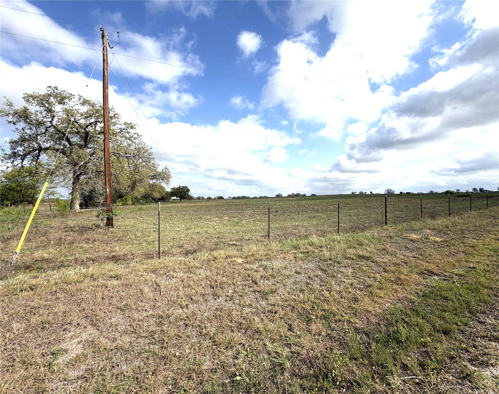 000 Old Kelley RD, Lockhart, TX 78644