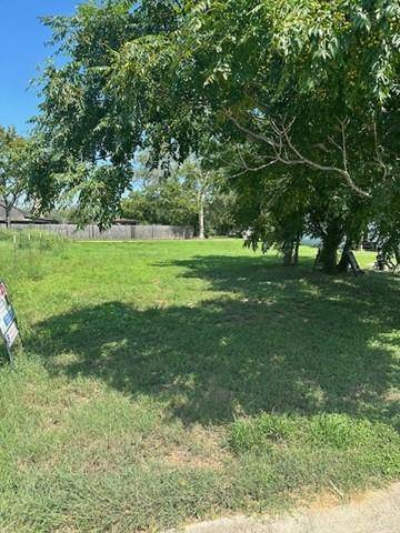 1505 School ST, Gonzales, TX 78629