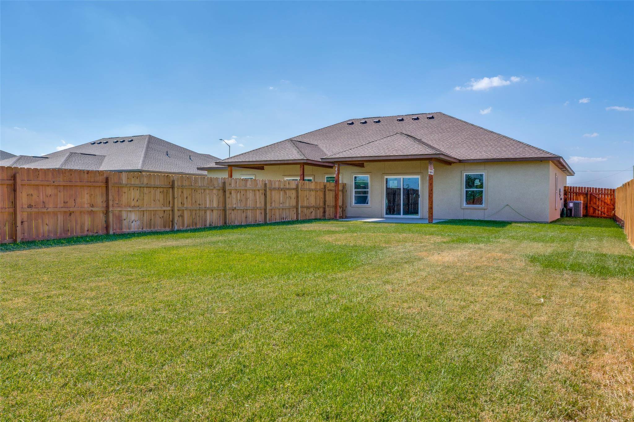 335 Navarro Way #26A, Seguin, TX 78155