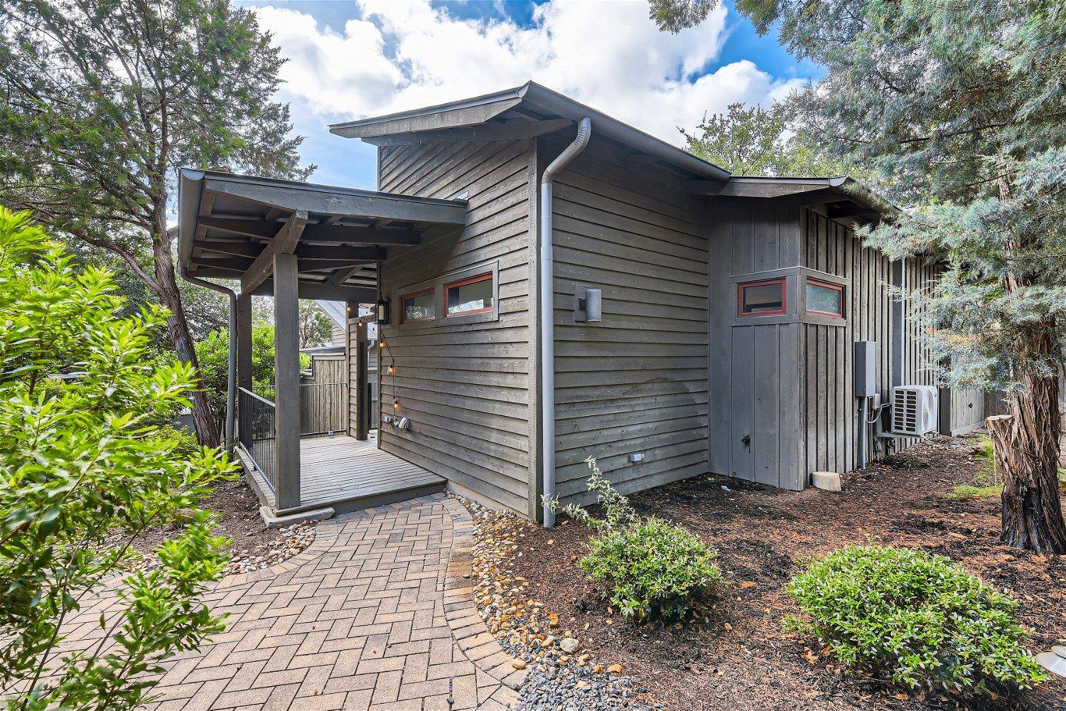 2113 Barbaro WAY #14, Spicewood, TX 78669