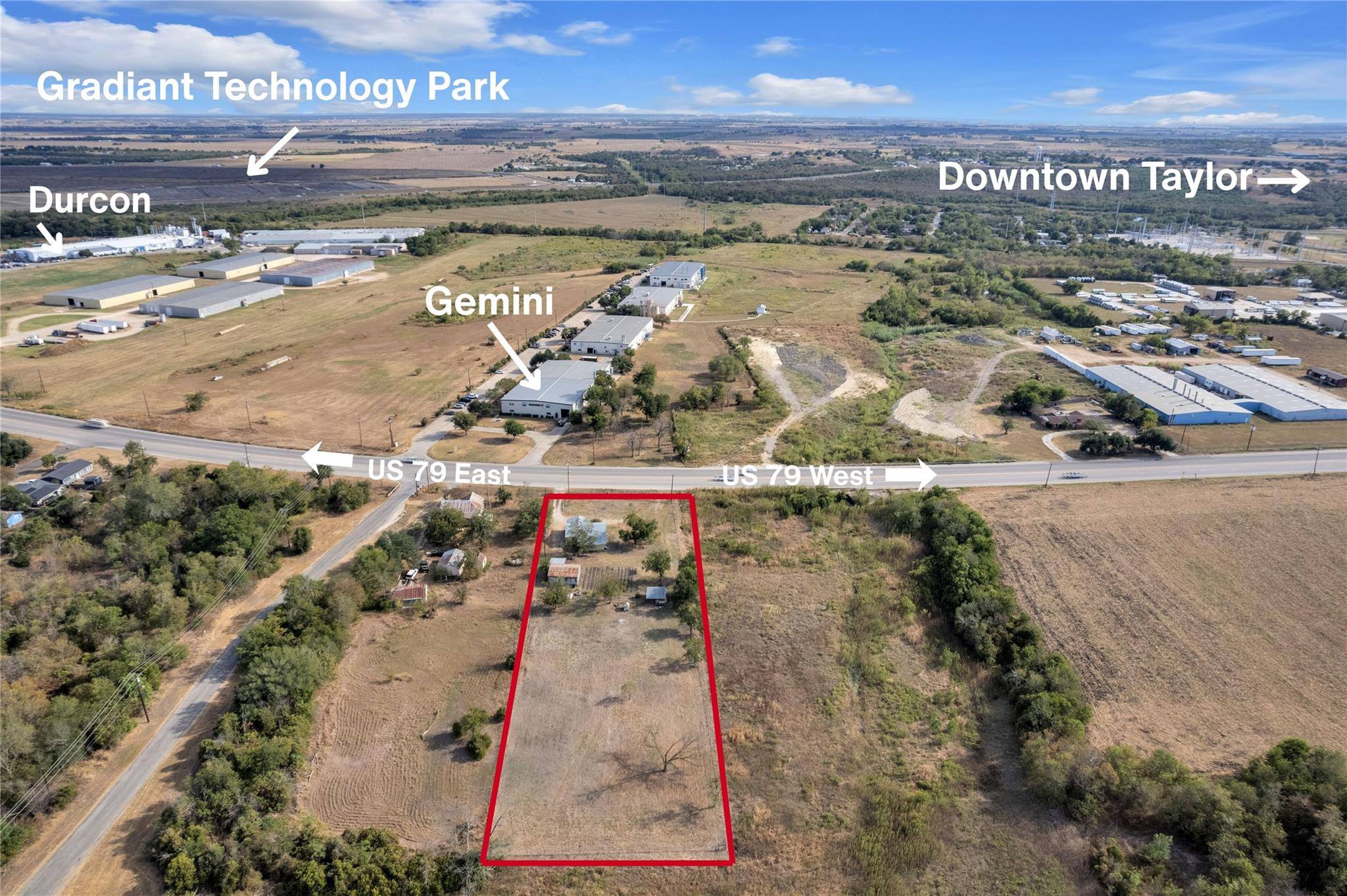 1607 E 4th ST, Taylor, TX 76574