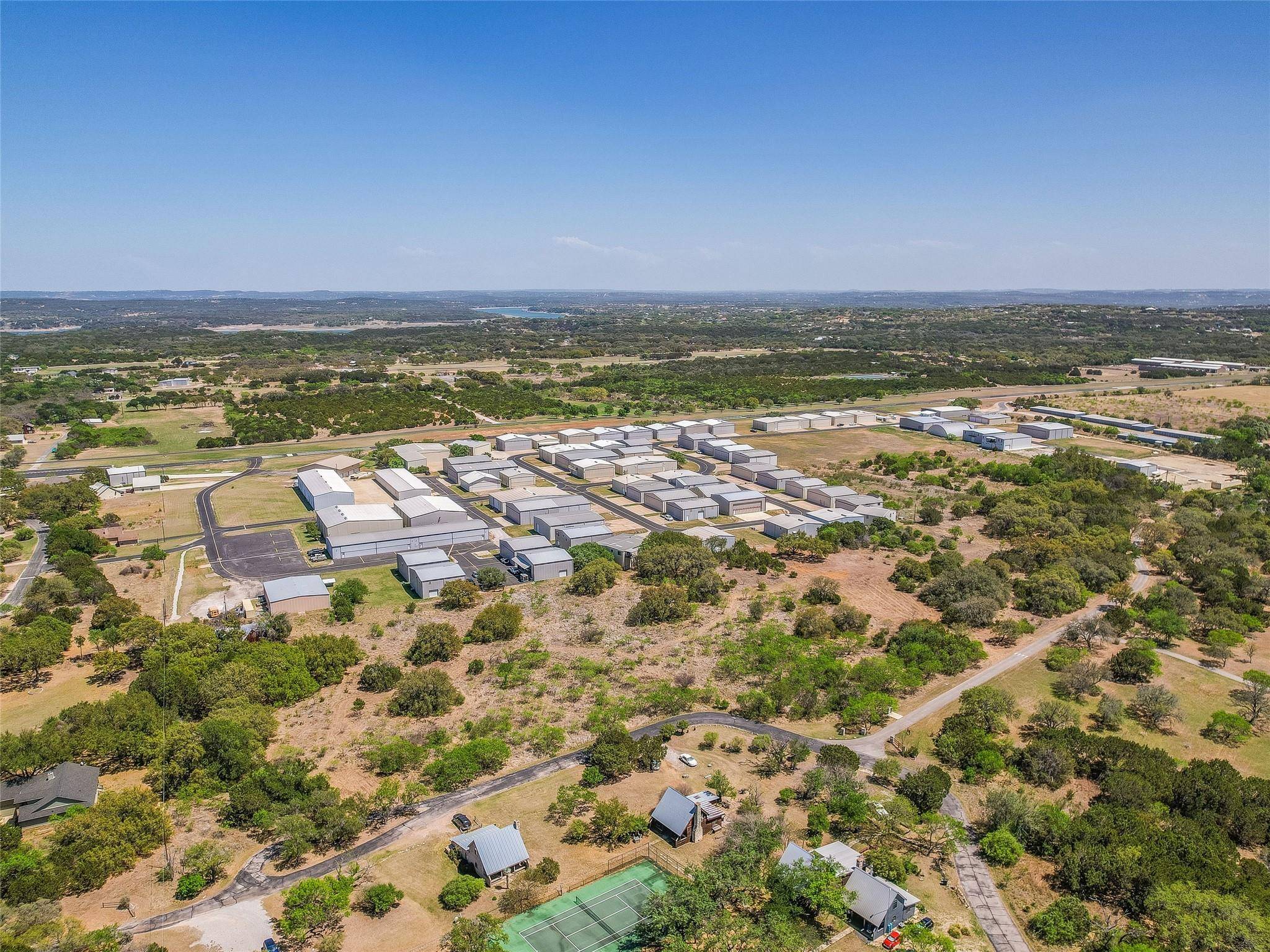 119 Bedford DR, Spicewood, TX 78669
