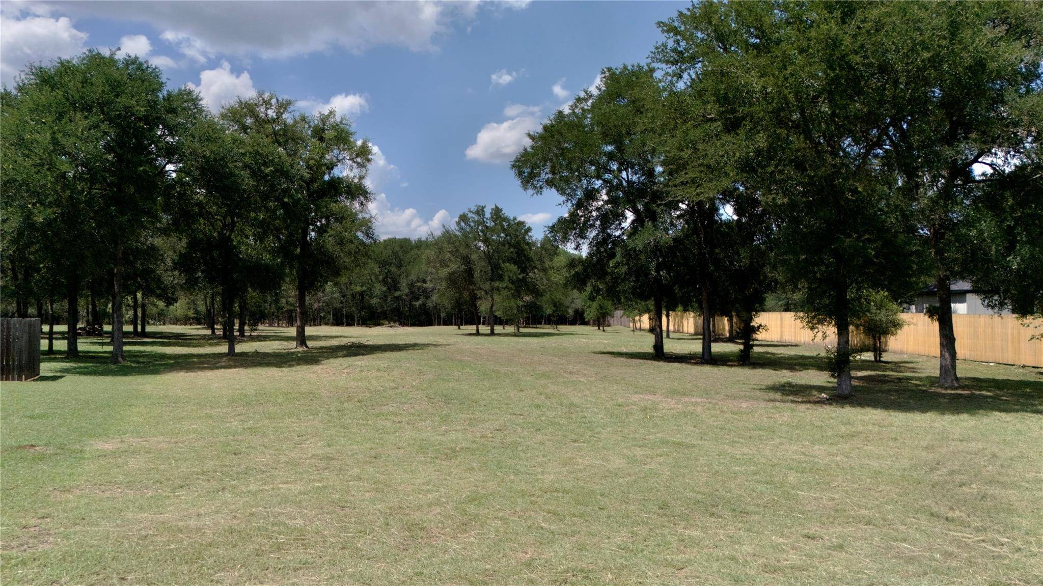 112 Creekwood TRL, Cedar Creek, TX 78612